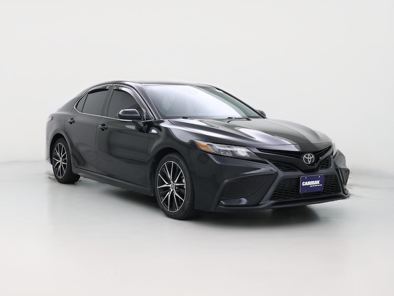 2022 Toyota Camry SE Night Shade