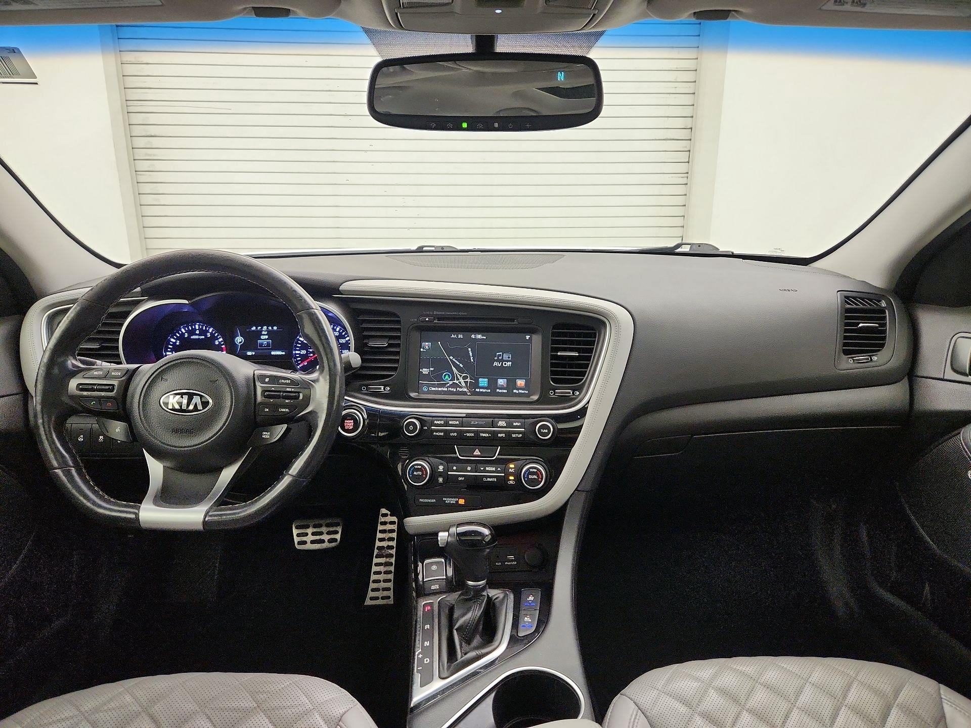 Thumbnail: 2015 Kia Optima - 9