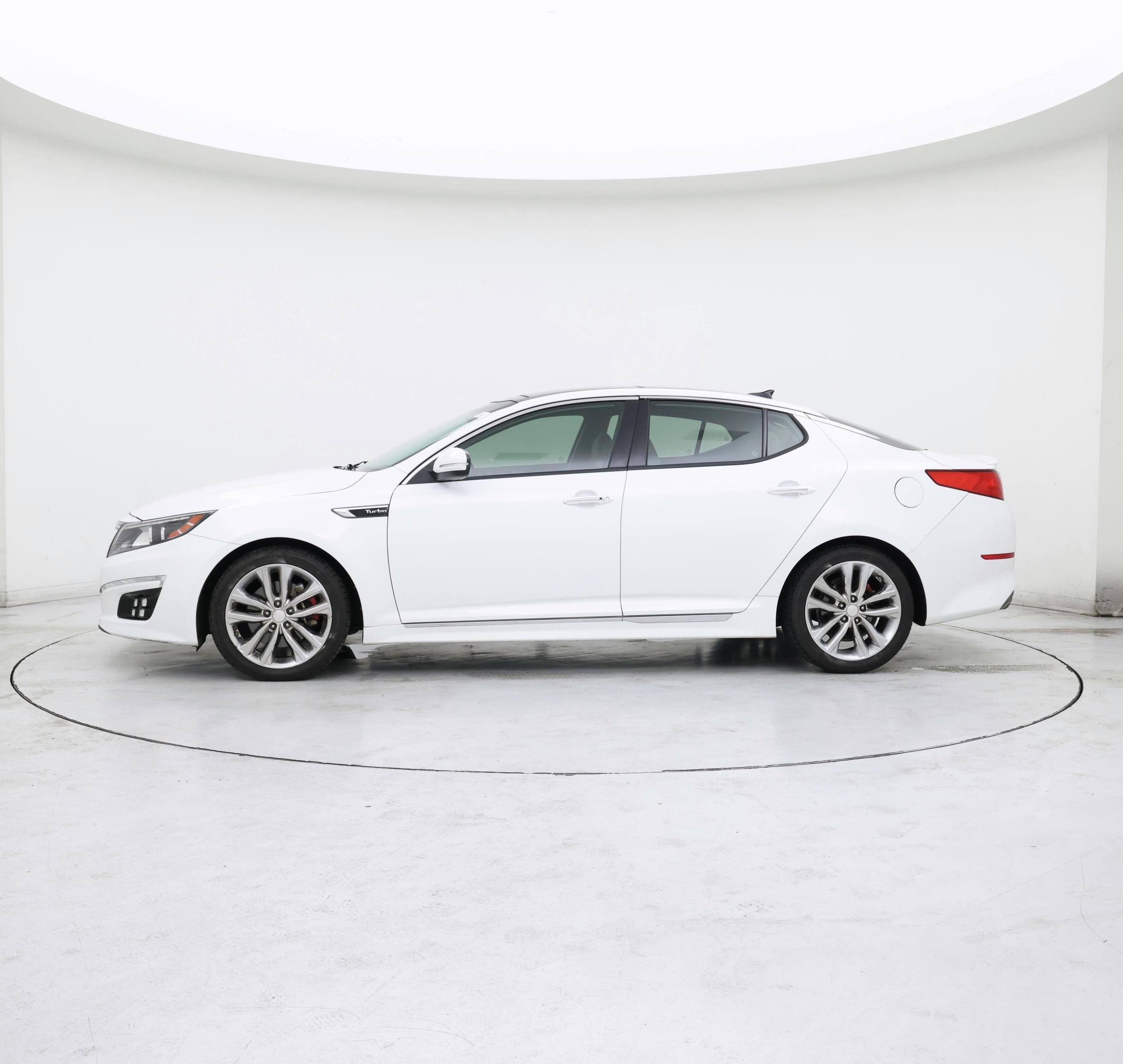 Thumbnail: 2015 Kia Optima - 3