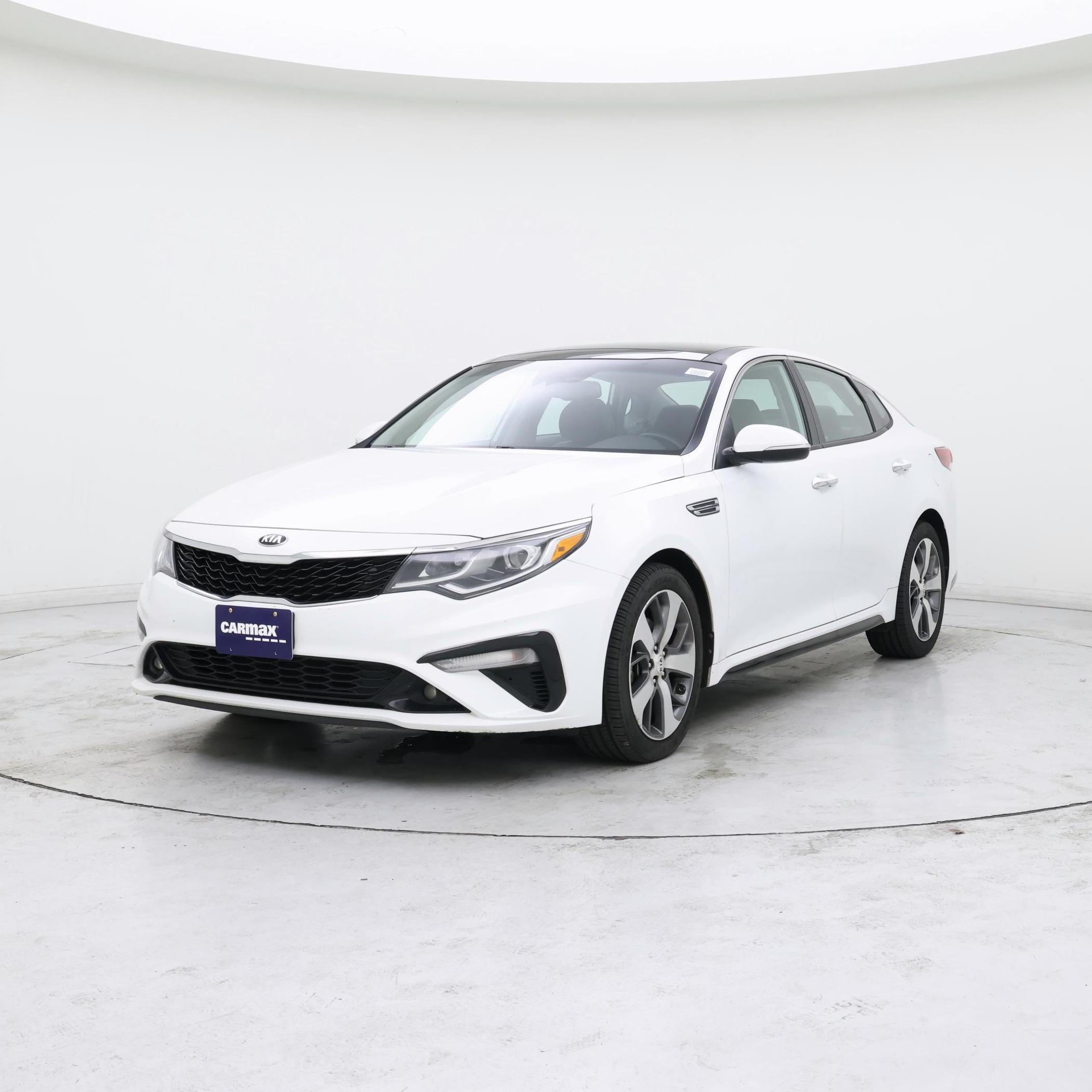 Thumbnail: 2019 Kia Optima - 4