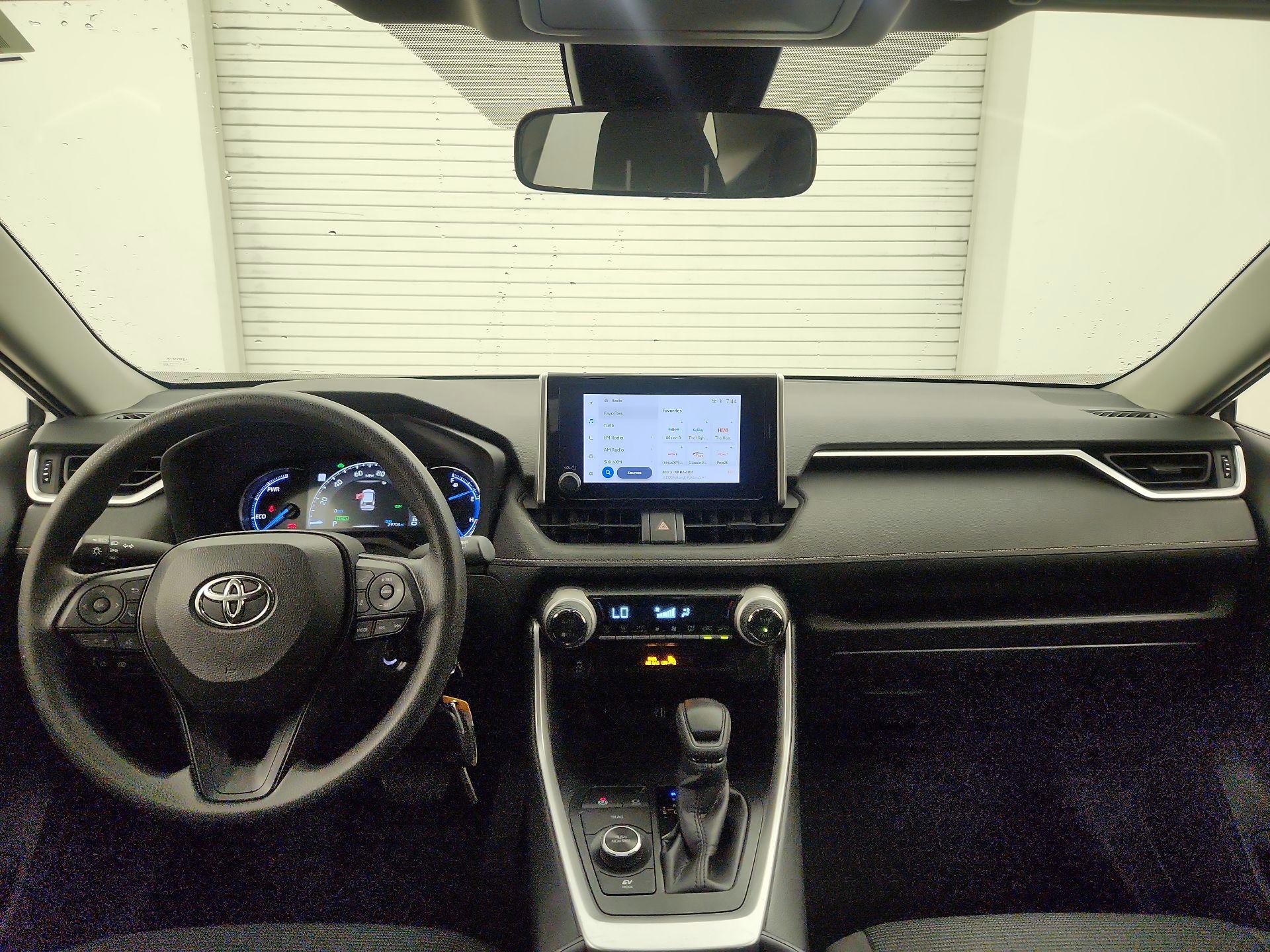 Thumbnail: 2024 Toyota RAV4 - 9