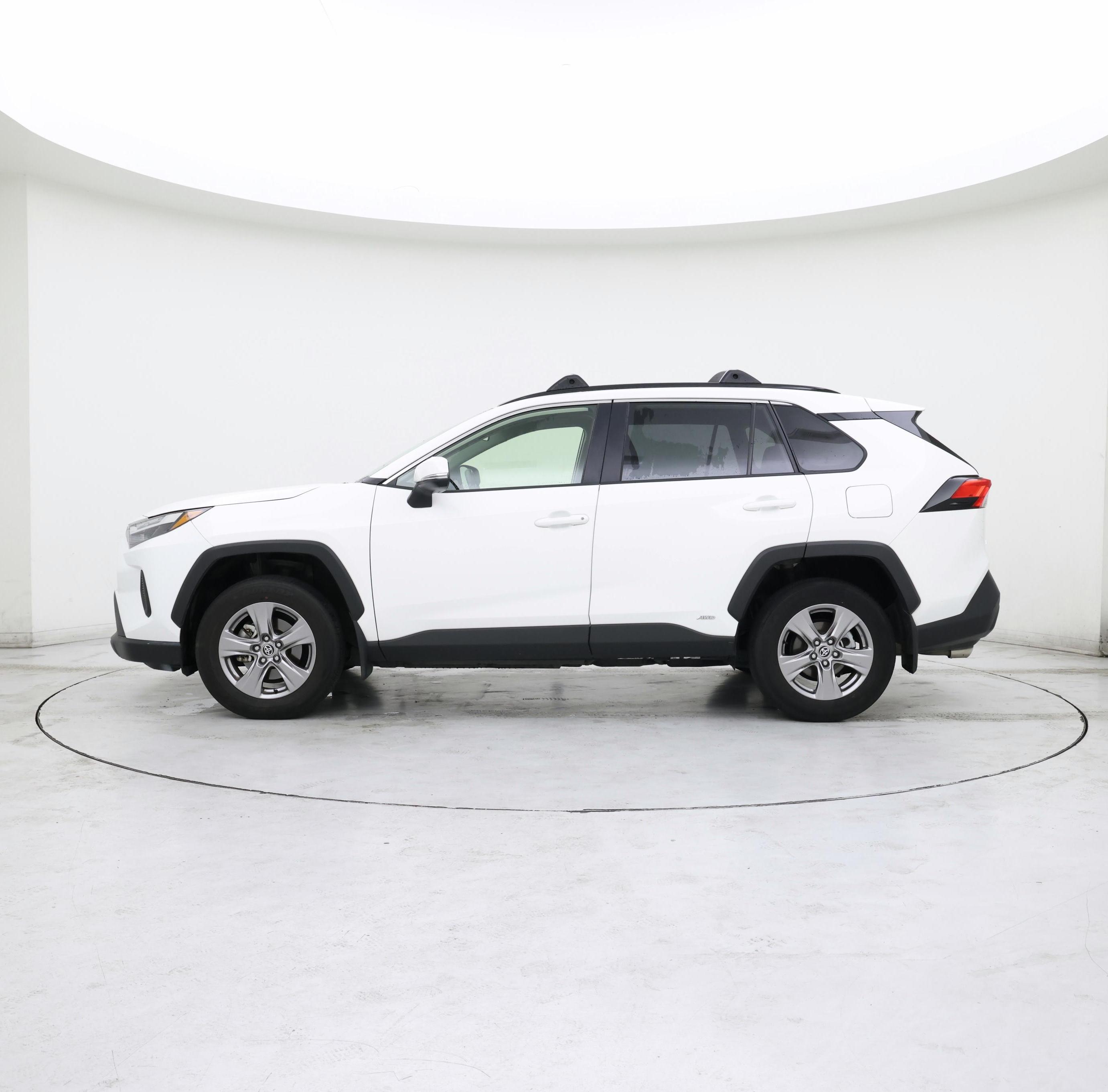 Thumbnail: 2024 Toyota RAV4 - 3