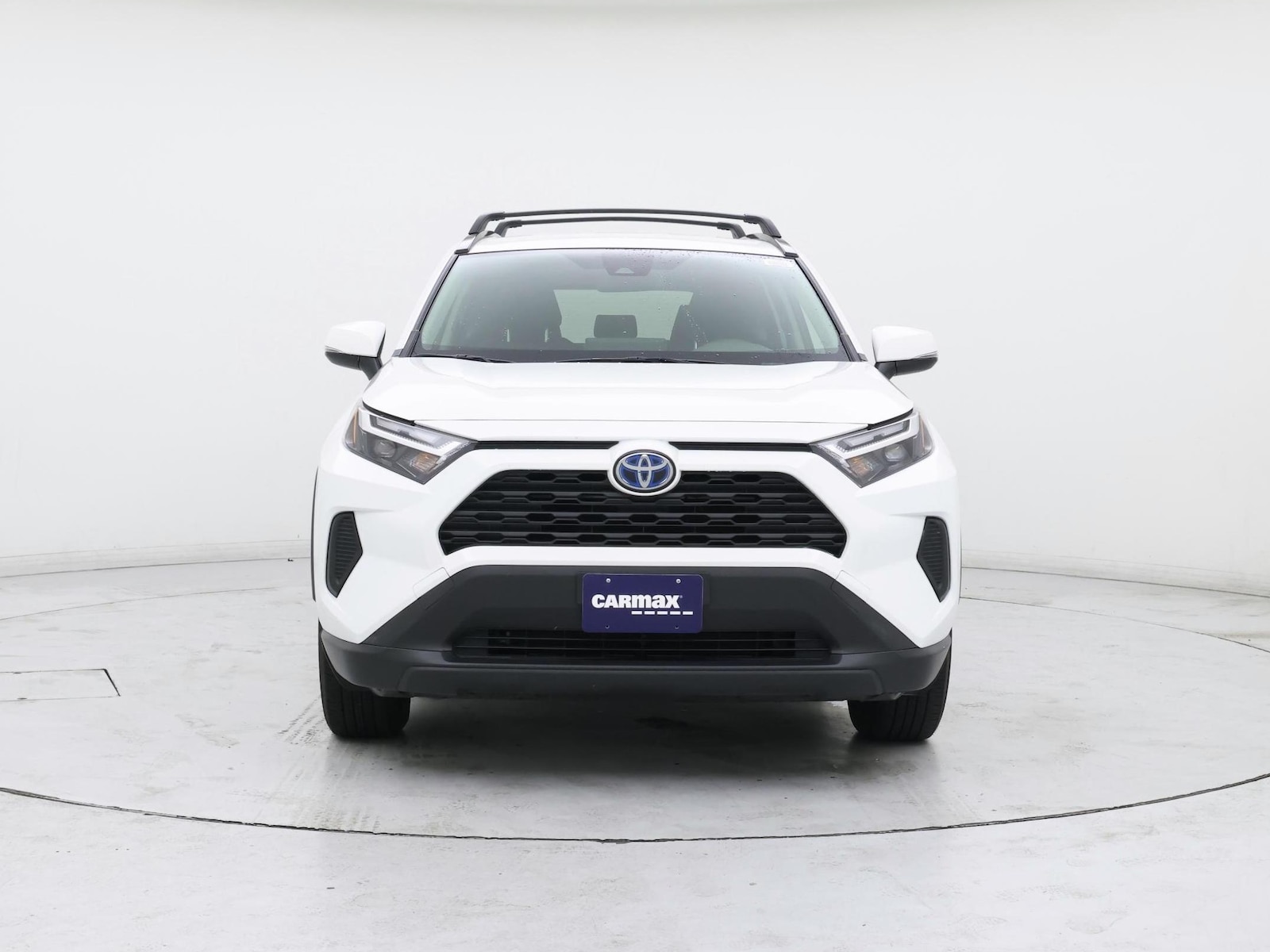 2024 Toyota RAV4 LE - Photo 6
