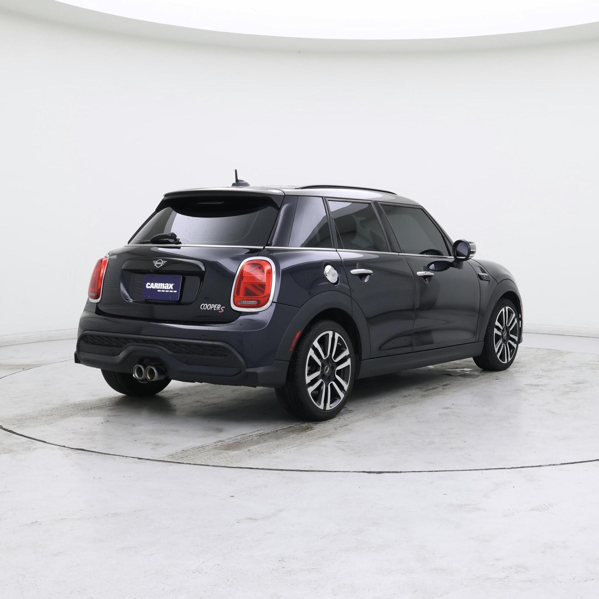 Thumbnail: 2022 MINI Cooper Hardtop - 8