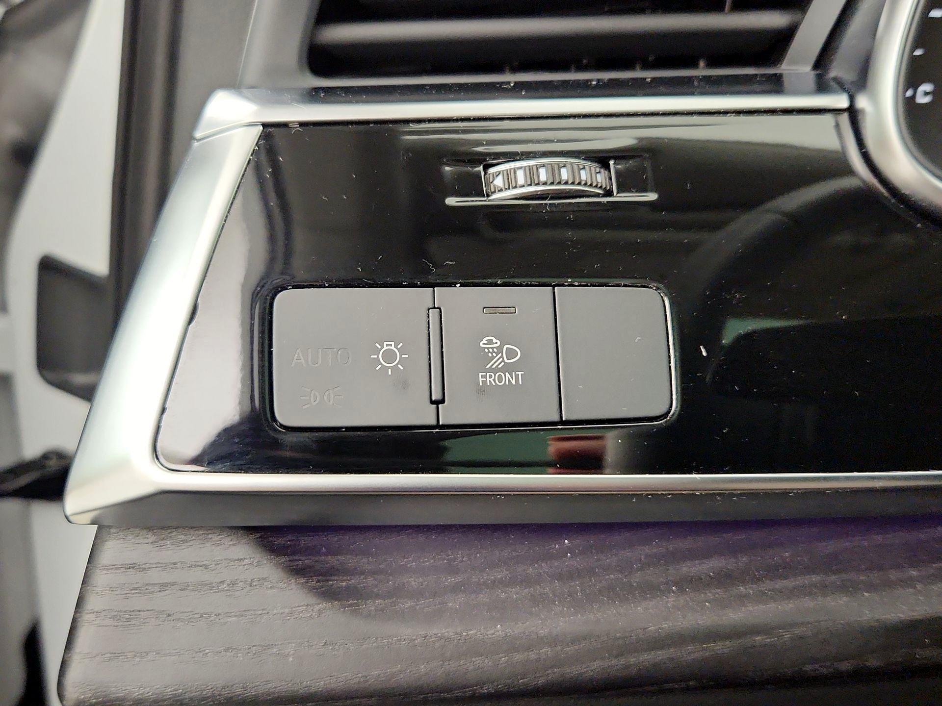 Thumbnail: 2025 Audi Q7 - 13
