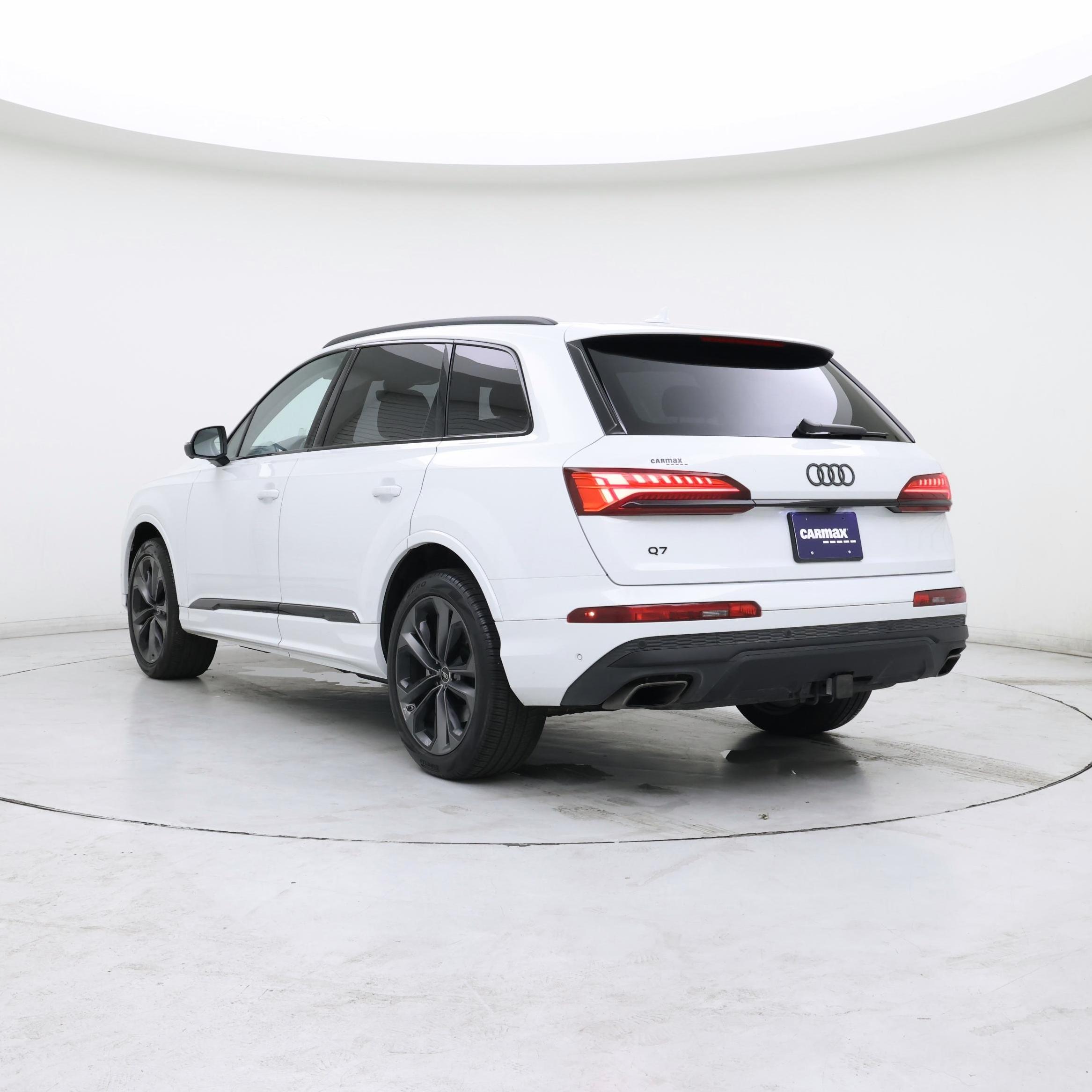 Thumbnail: 2025 Audi Q7 - 2