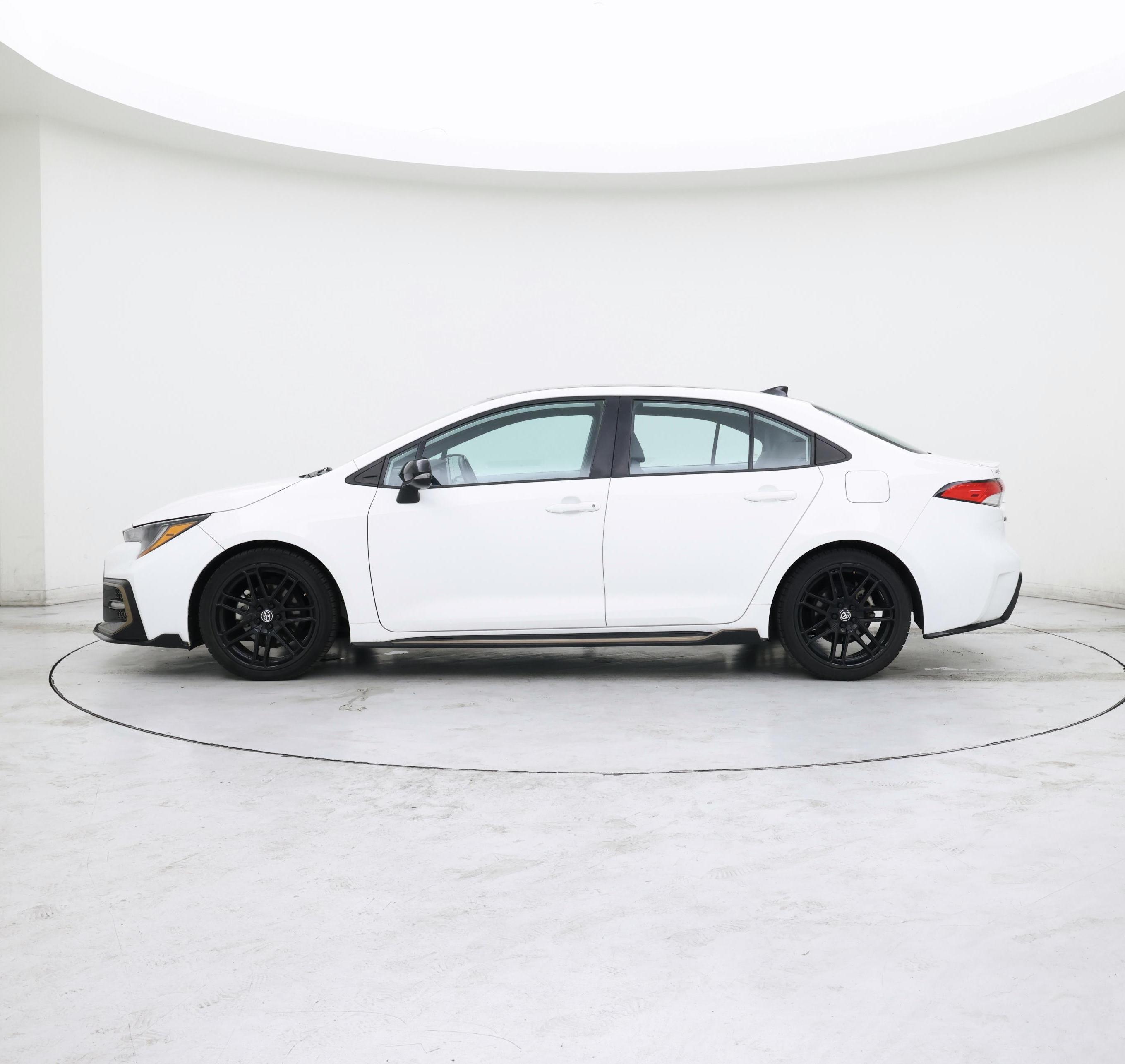 Thumbnail: 2021 Toyota Corolla - 3