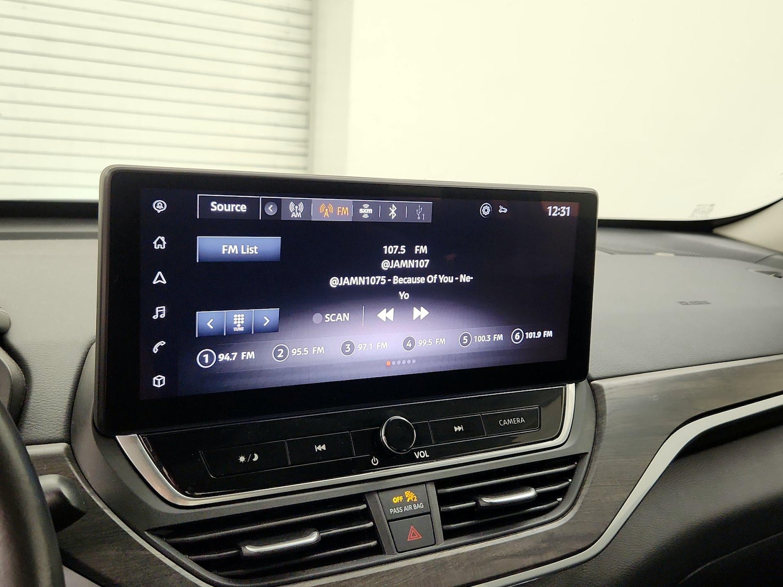 2023 Nissan Altima SL - Photo 17