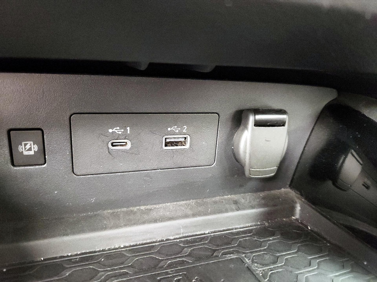 2023 Nissan Altima SL - Photo 20