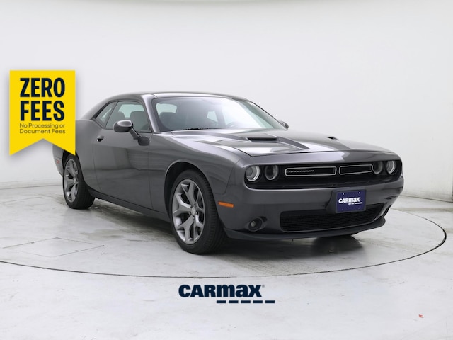 Gray 2016 Dodge Challenger Coupe Rear-Wheel Drive Automatic