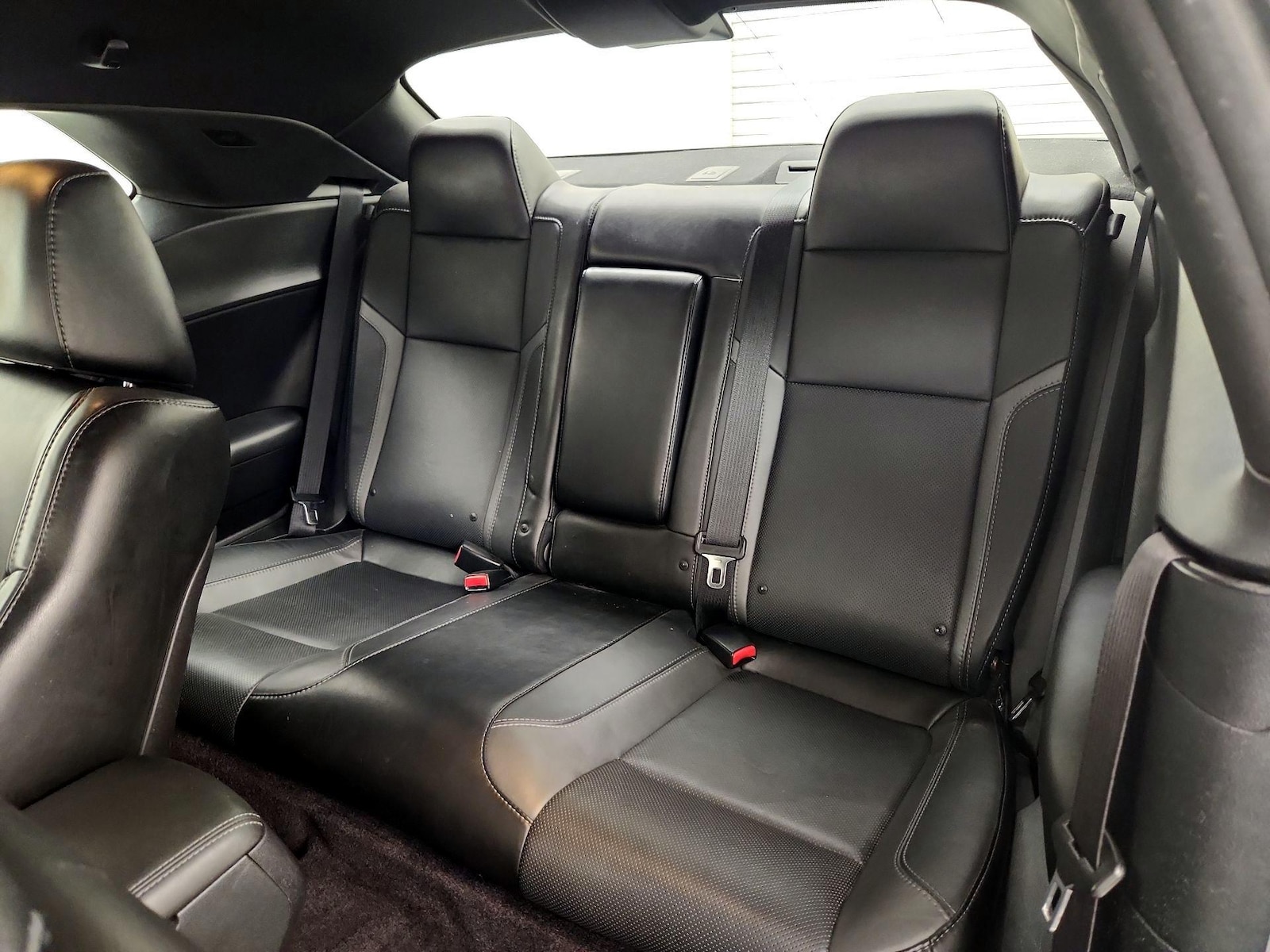 2016 Dodge Challenger SXT - Photo 21