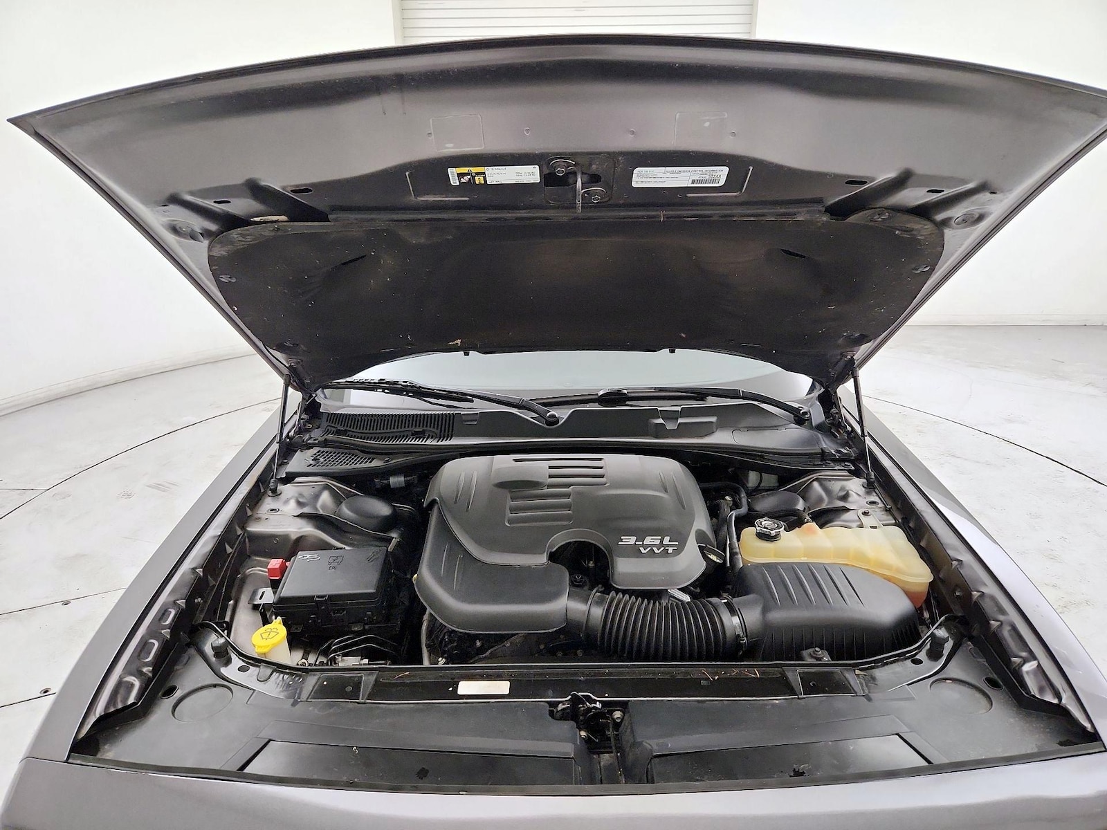 2016 Dodge Challenger SXT - Photo 23