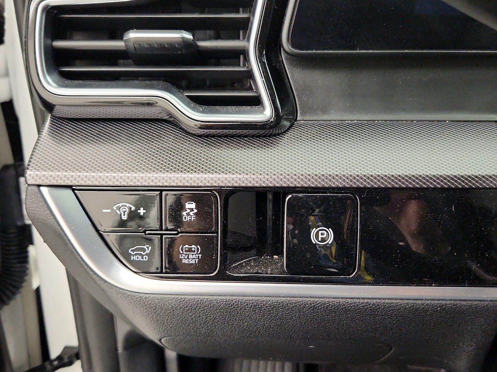 2025 Kia Sportage SX Prestige Hybrid - Photo 14