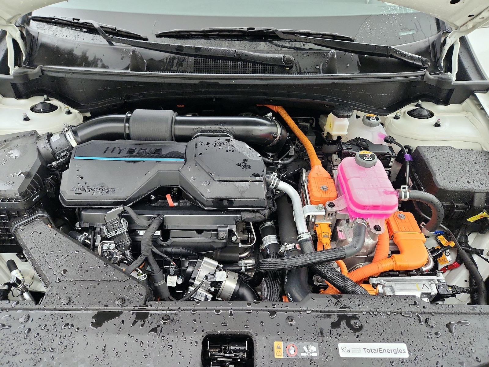 2025 Kia Sportage SX Prestige Hybrid - Photo 24