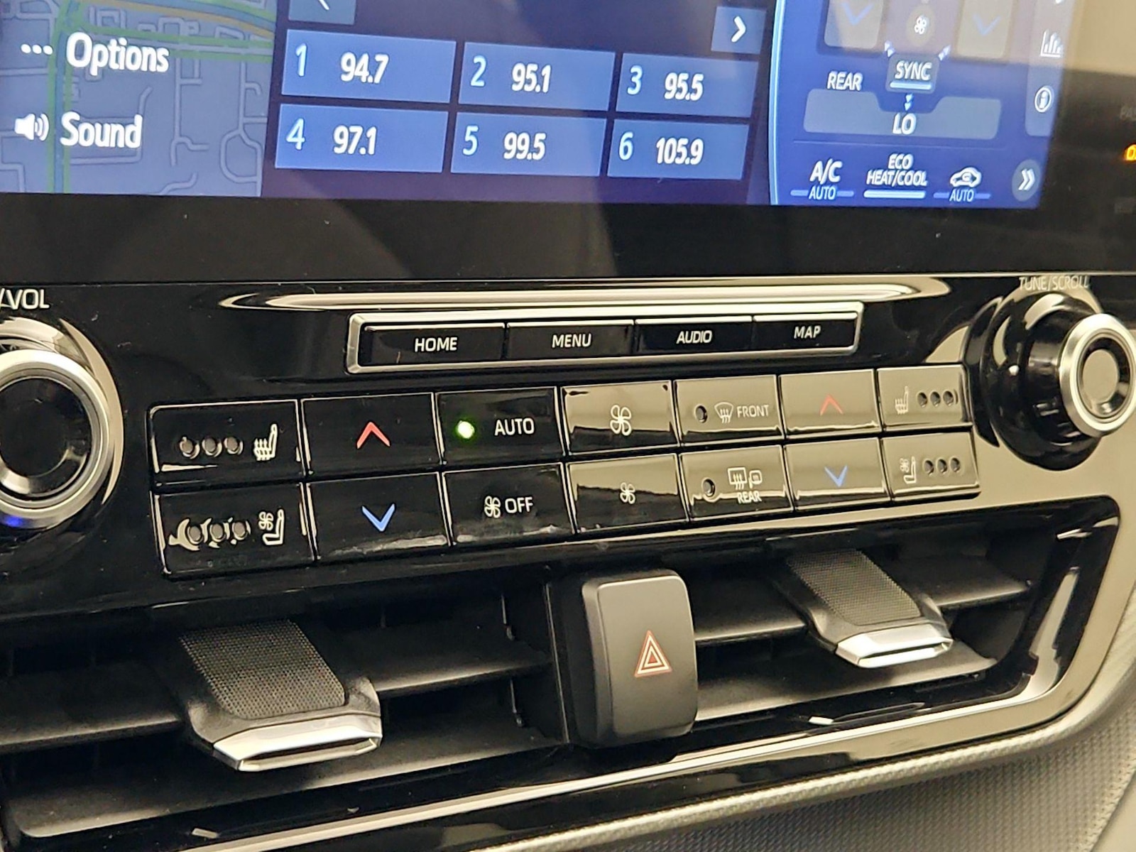 2022 Toyota Highlander Platinum - Photo 18