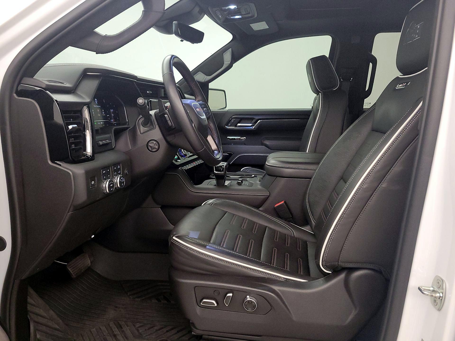 Thumbnail: 2024 GMC Sierra 1500 - 11