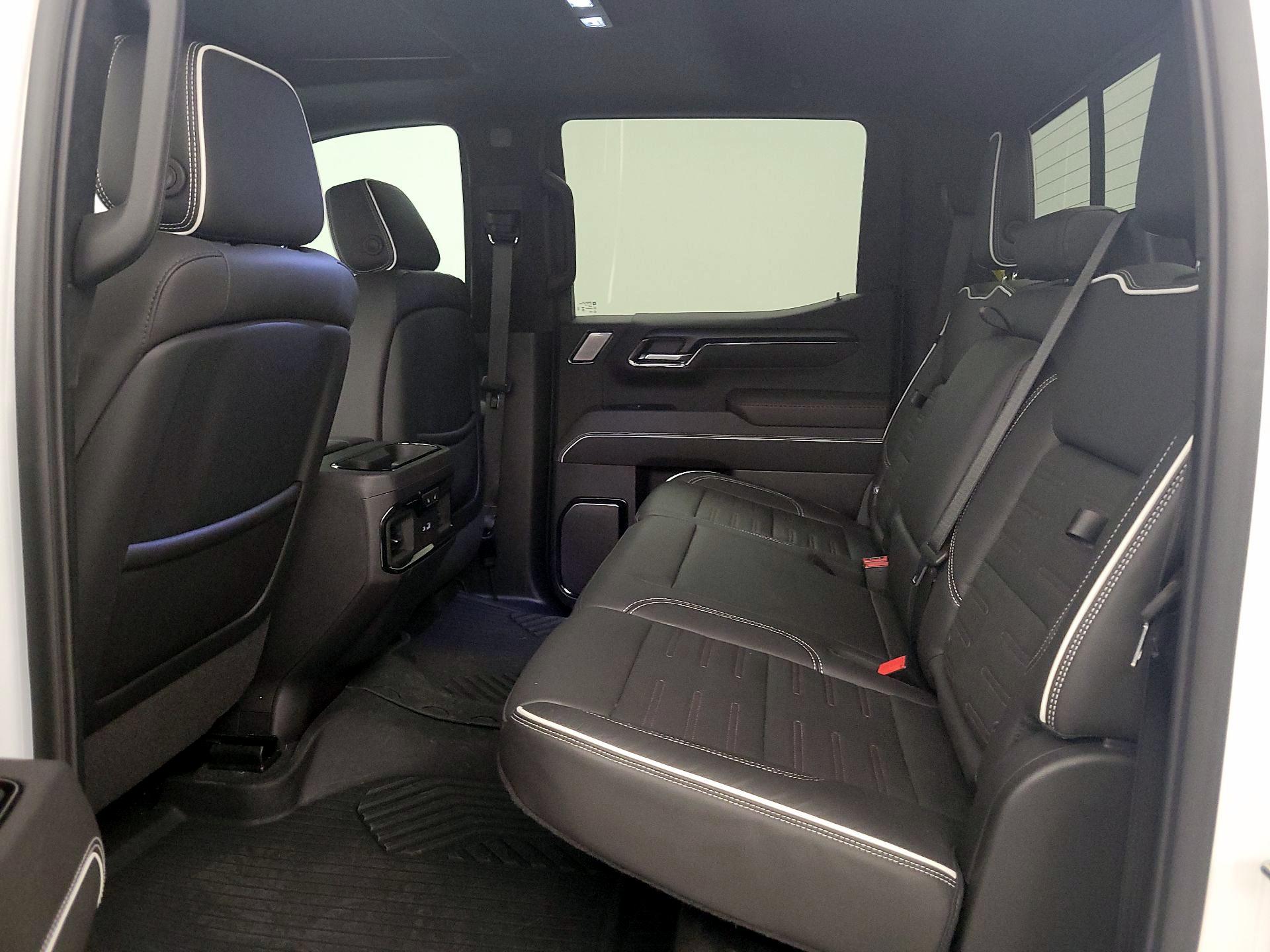 Thumbnail: 2024 GMC Sierra 1500 - 20