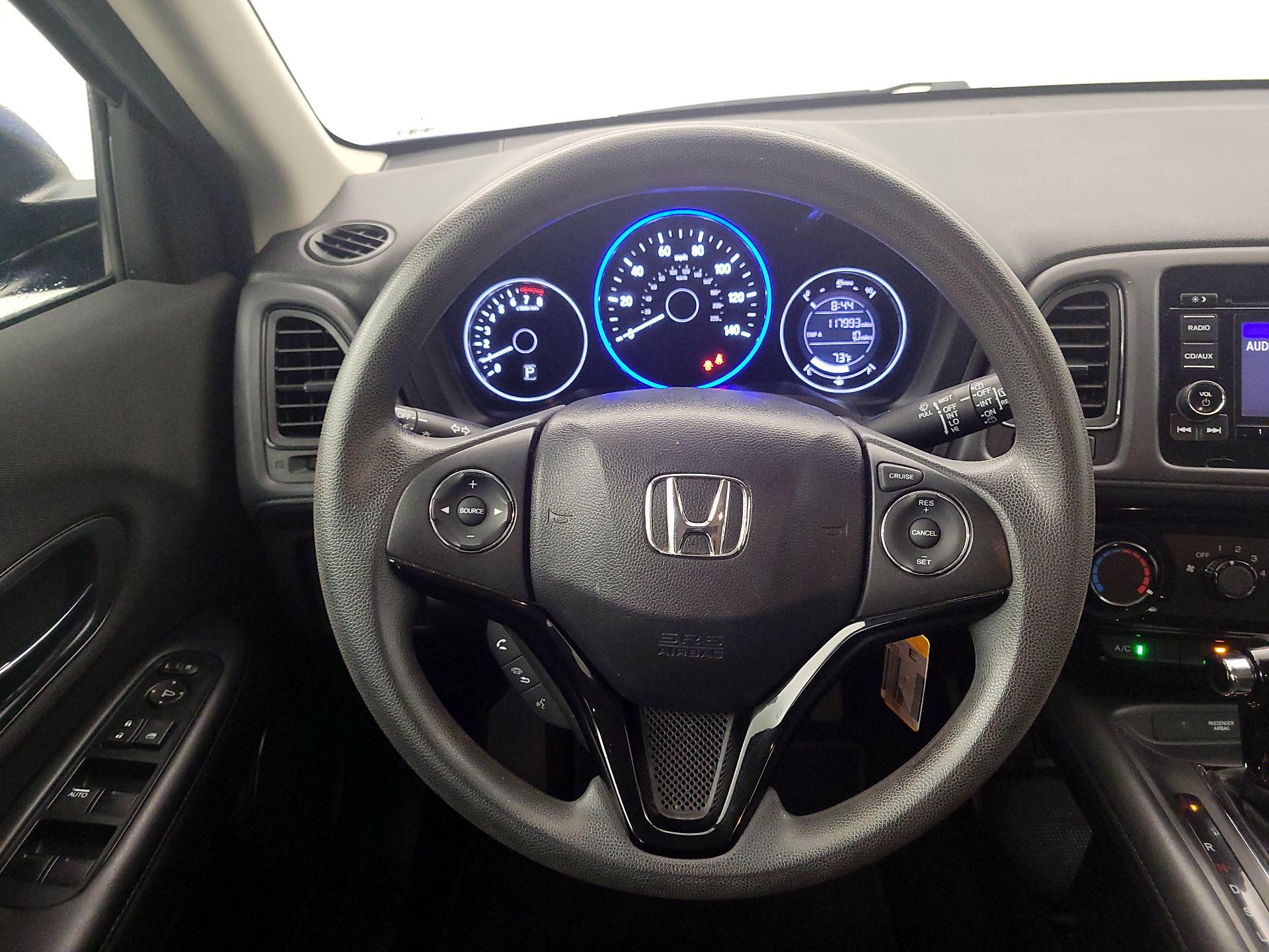 Thumbnail: 2018 Honda HR-V - 10