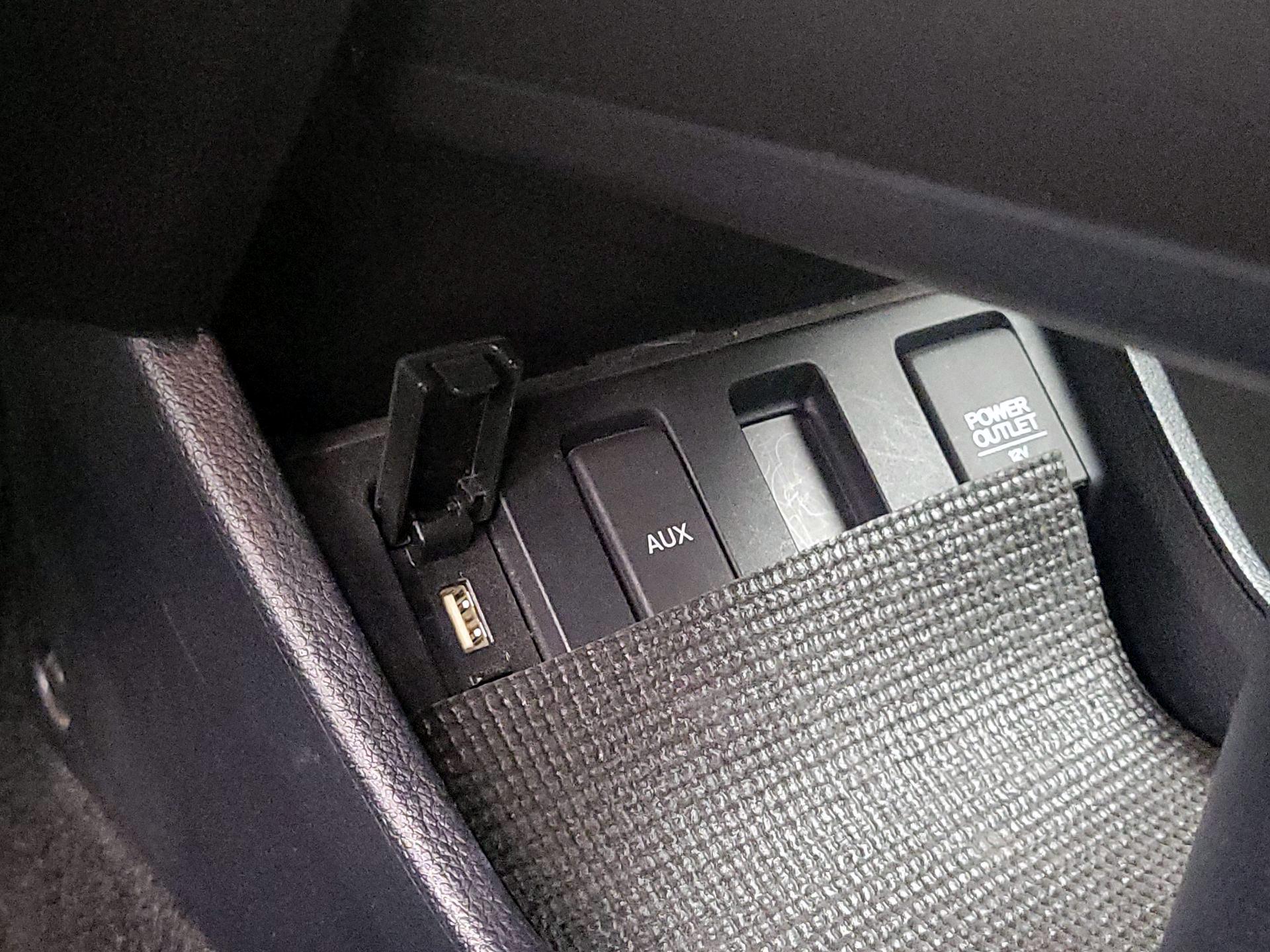 Thumbnail: 2018 Honda HR-V - 18