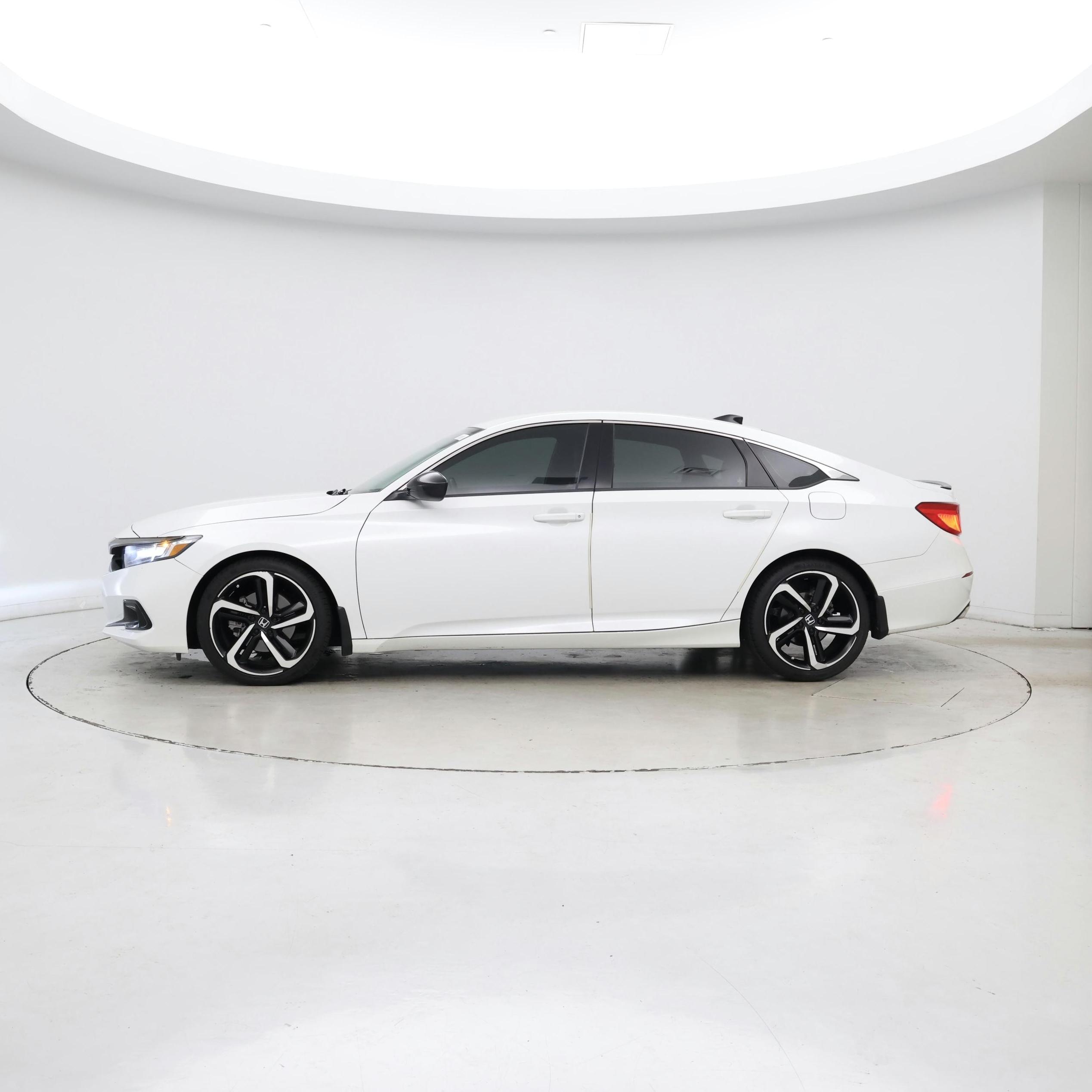 Thumbnail: 2022 Honda Accord - 3