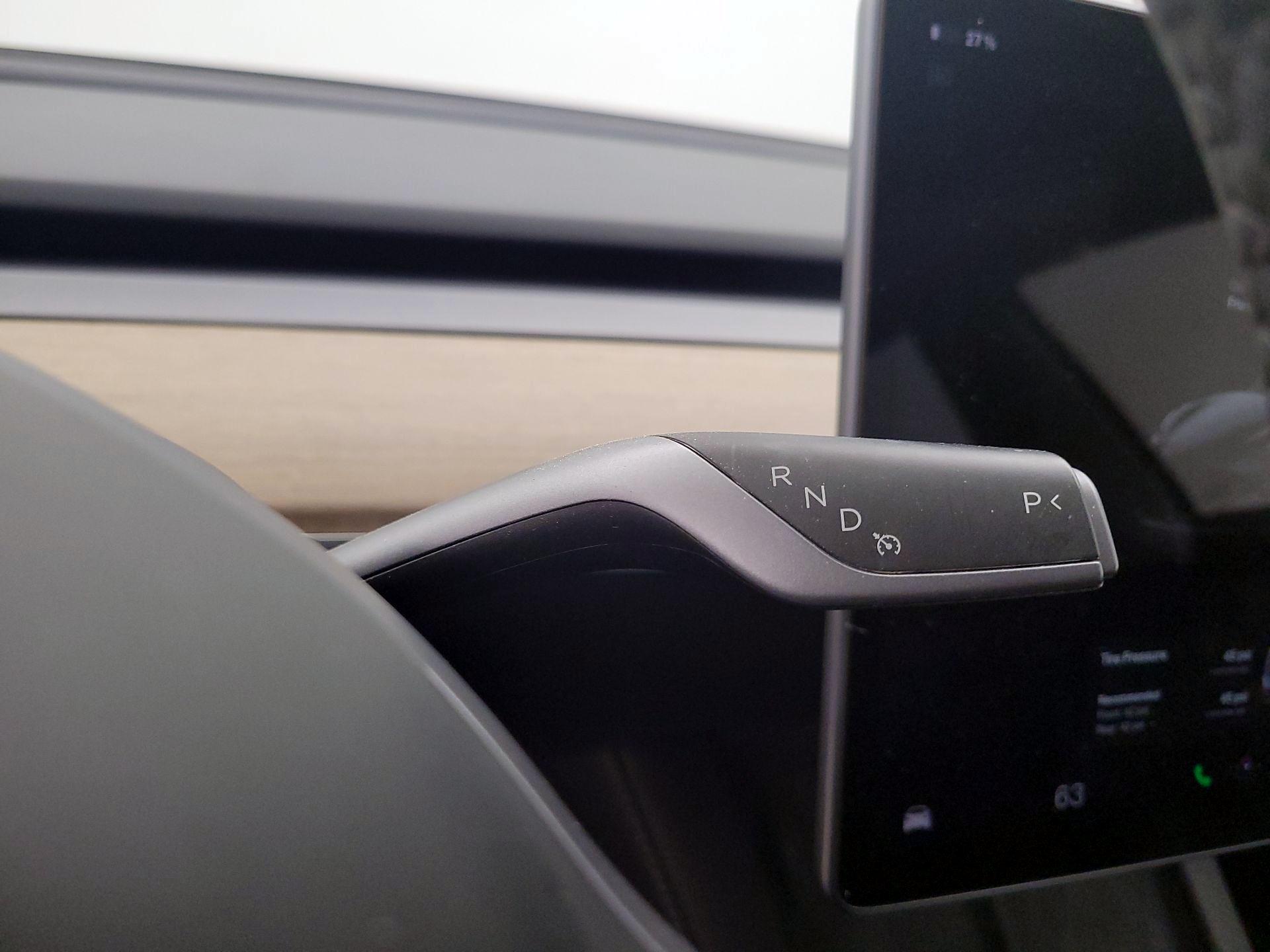 Thumbnail: 2023 Tesla Model 3 - 16