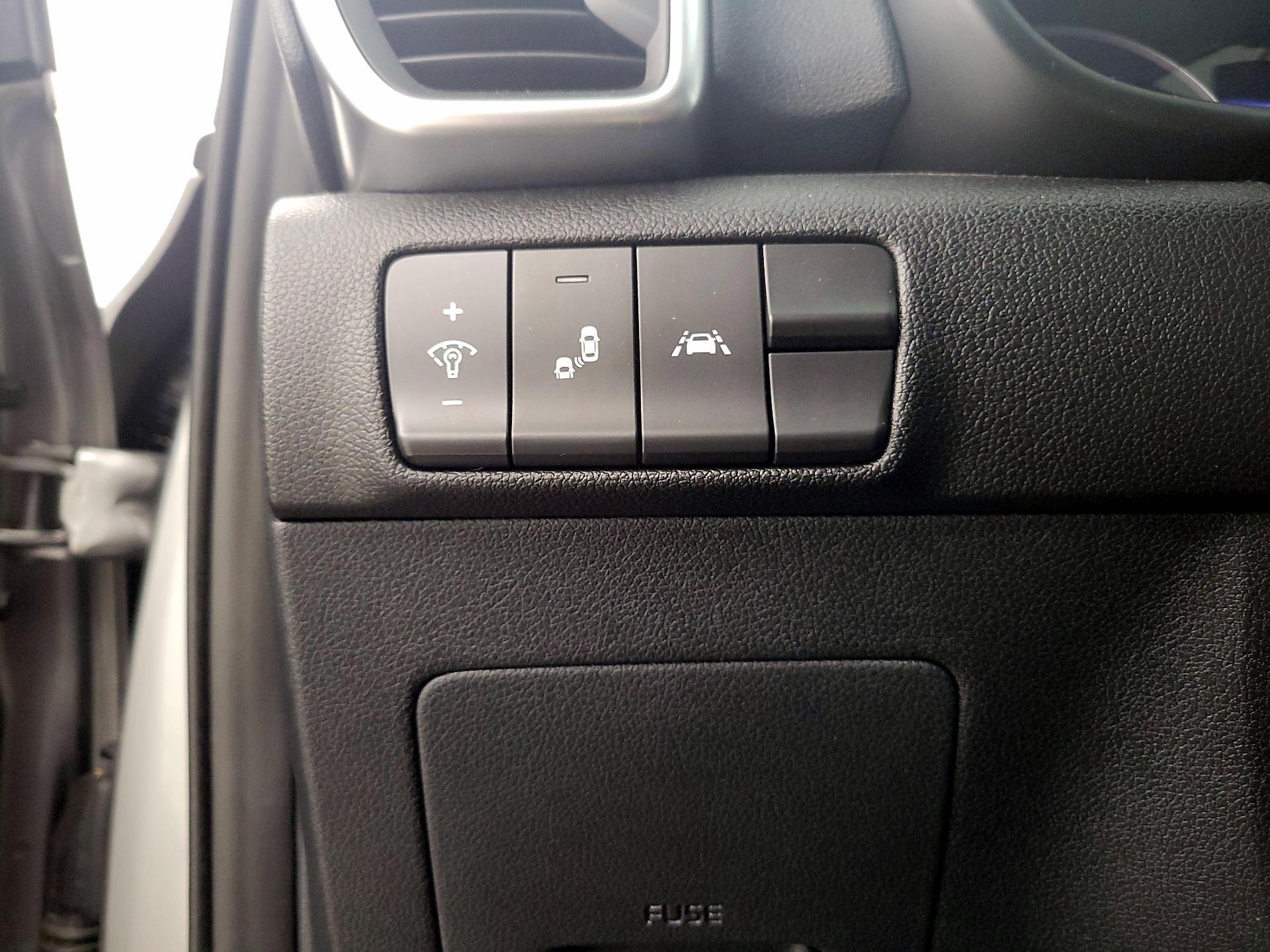 Thumbnail: 2022 Kia Sportage - 13