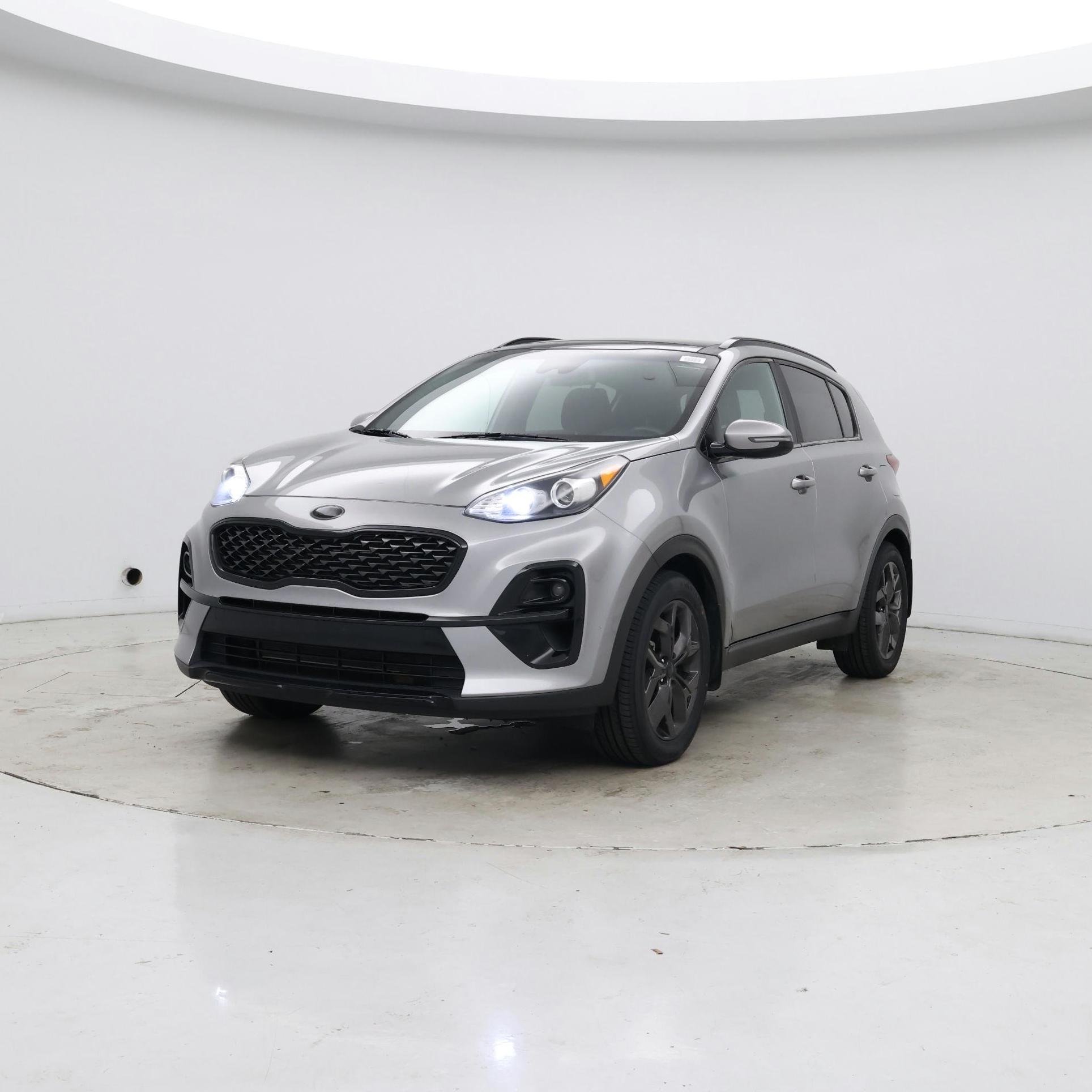 Thumbnail: 2022 Kia Sportage - 4