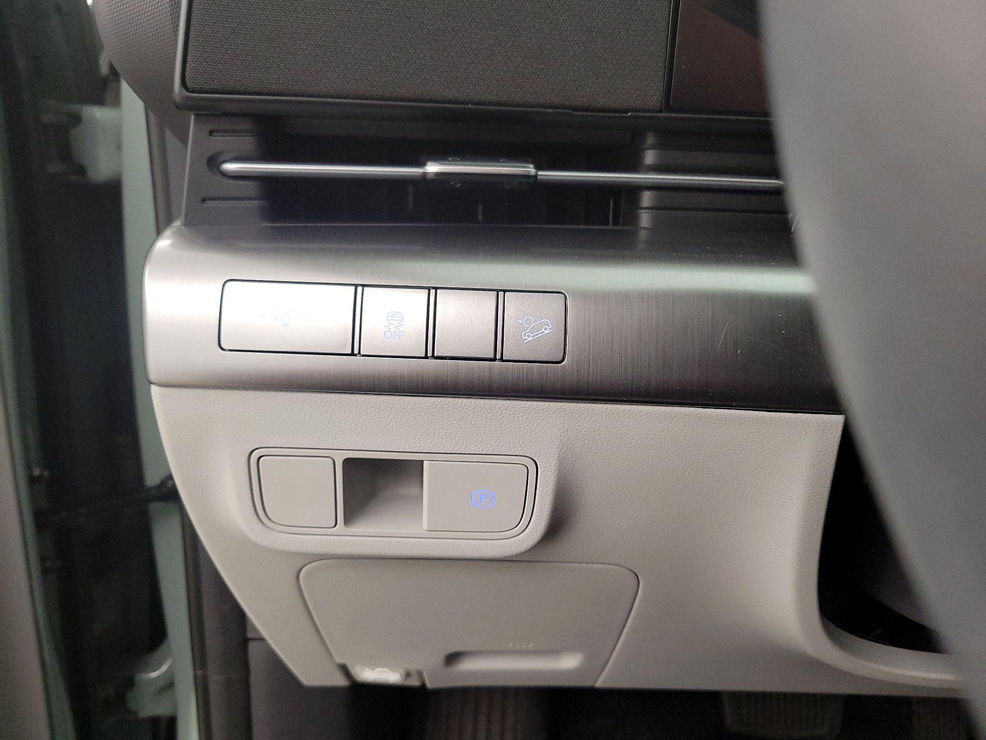 Thumbnail: 2024 Hyundai Kona - 13