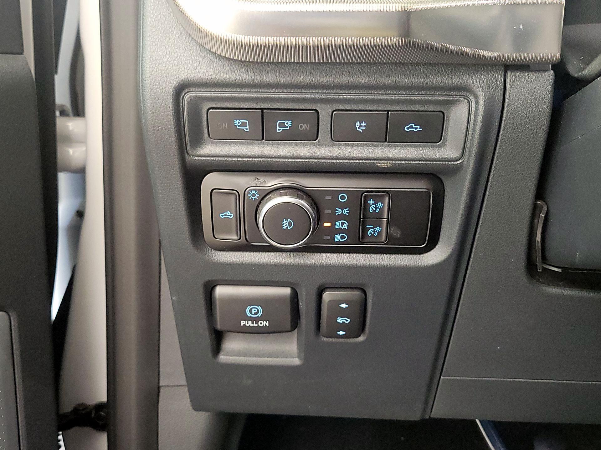 Thumbnail: 2023 Ford F-150 - 13