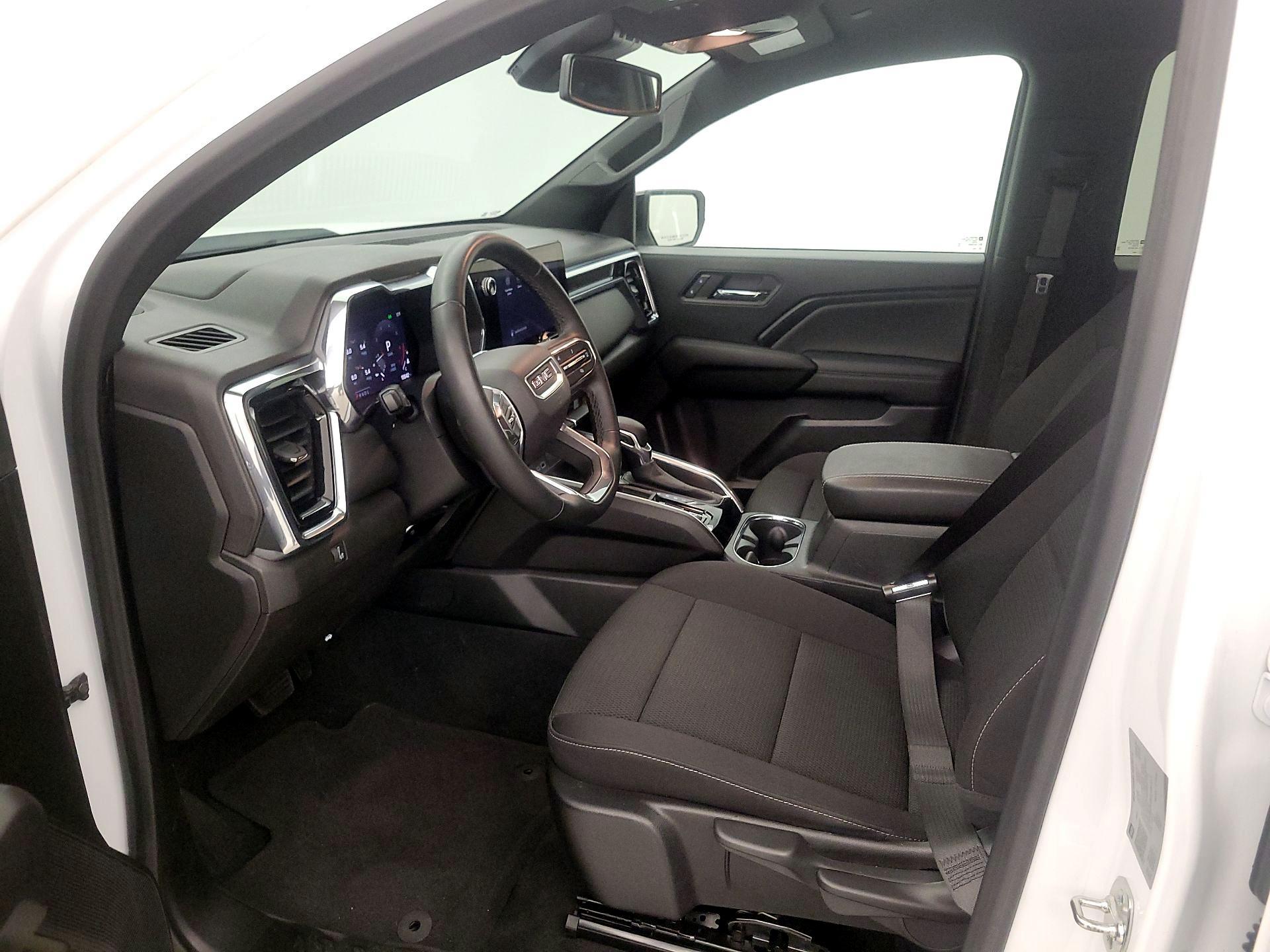 Thumbnail: 2024 GMC Canyon - 11