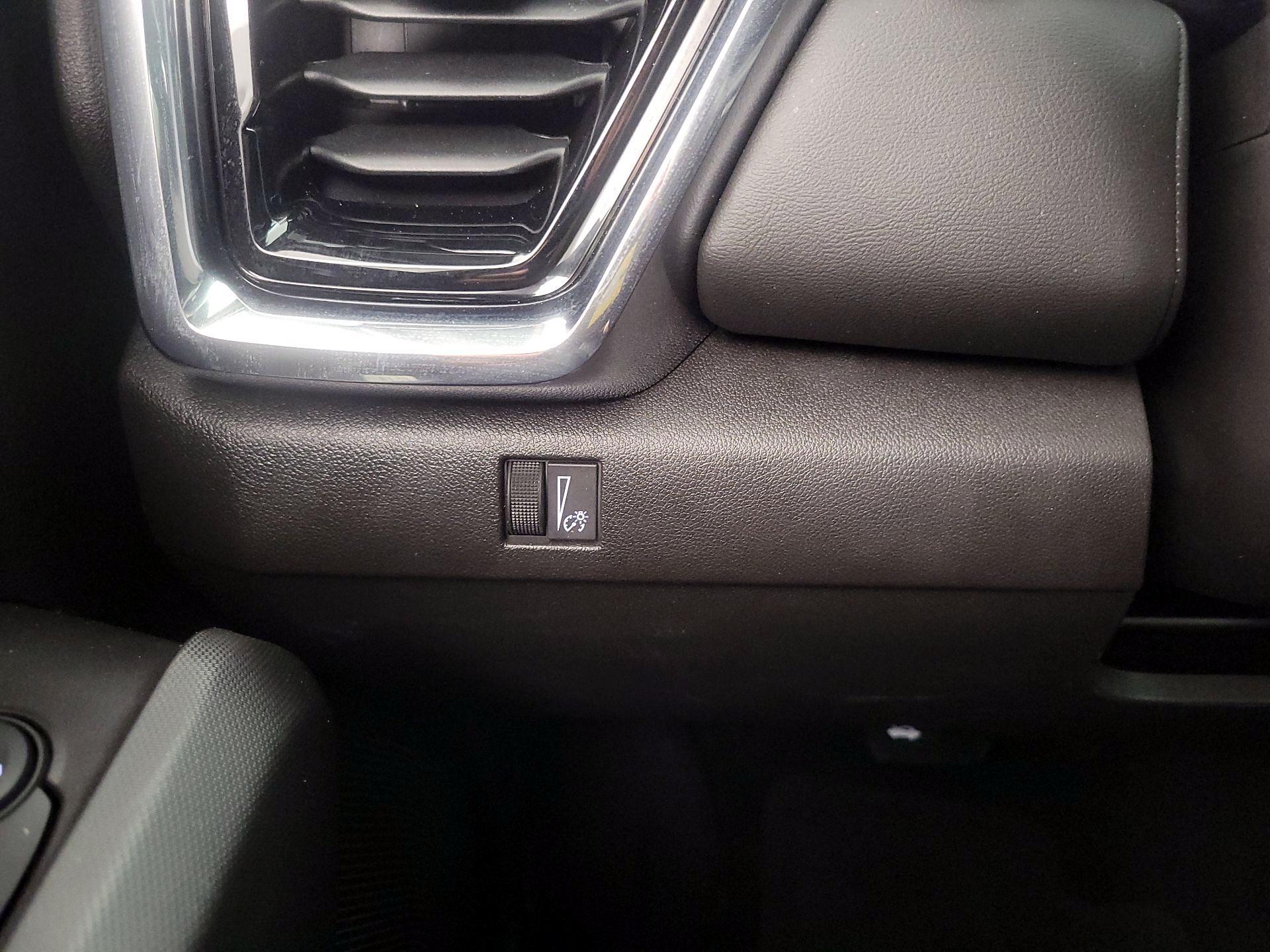 Thumbnail: 2024 GMC Canyon - 13