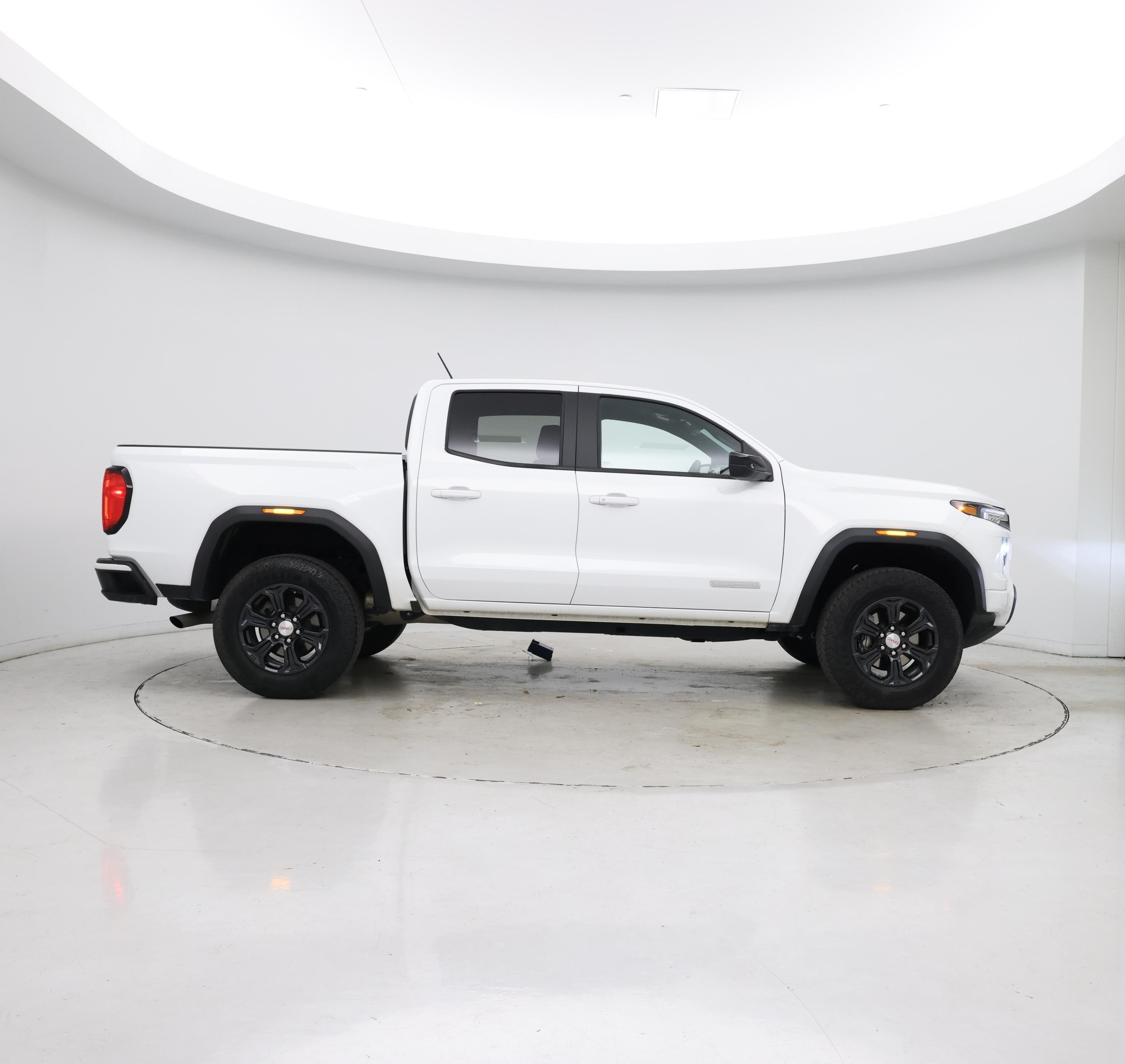 Thumbnail: 2024 GMC Canyon - 7