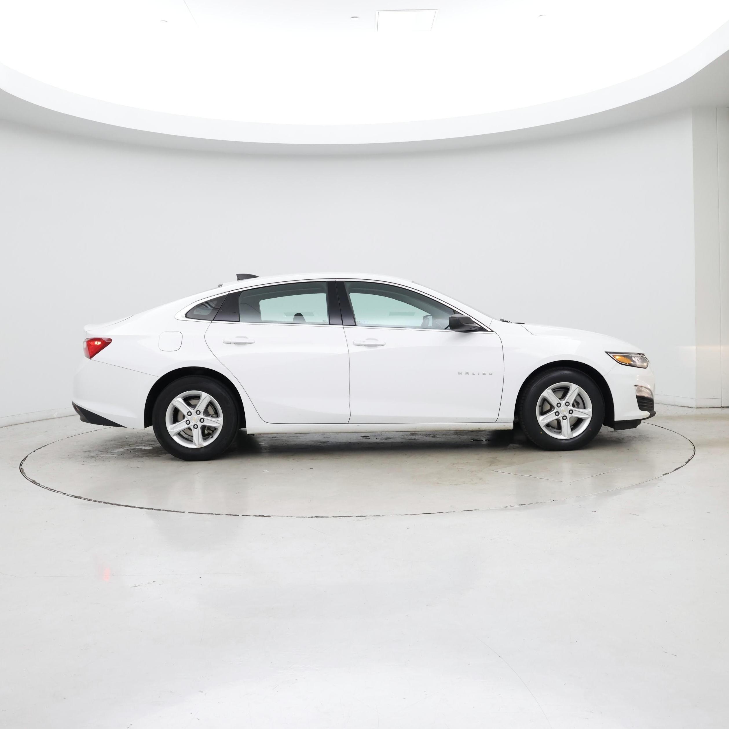 Thumbnail: 2022 Chevrolet Malibu - 7