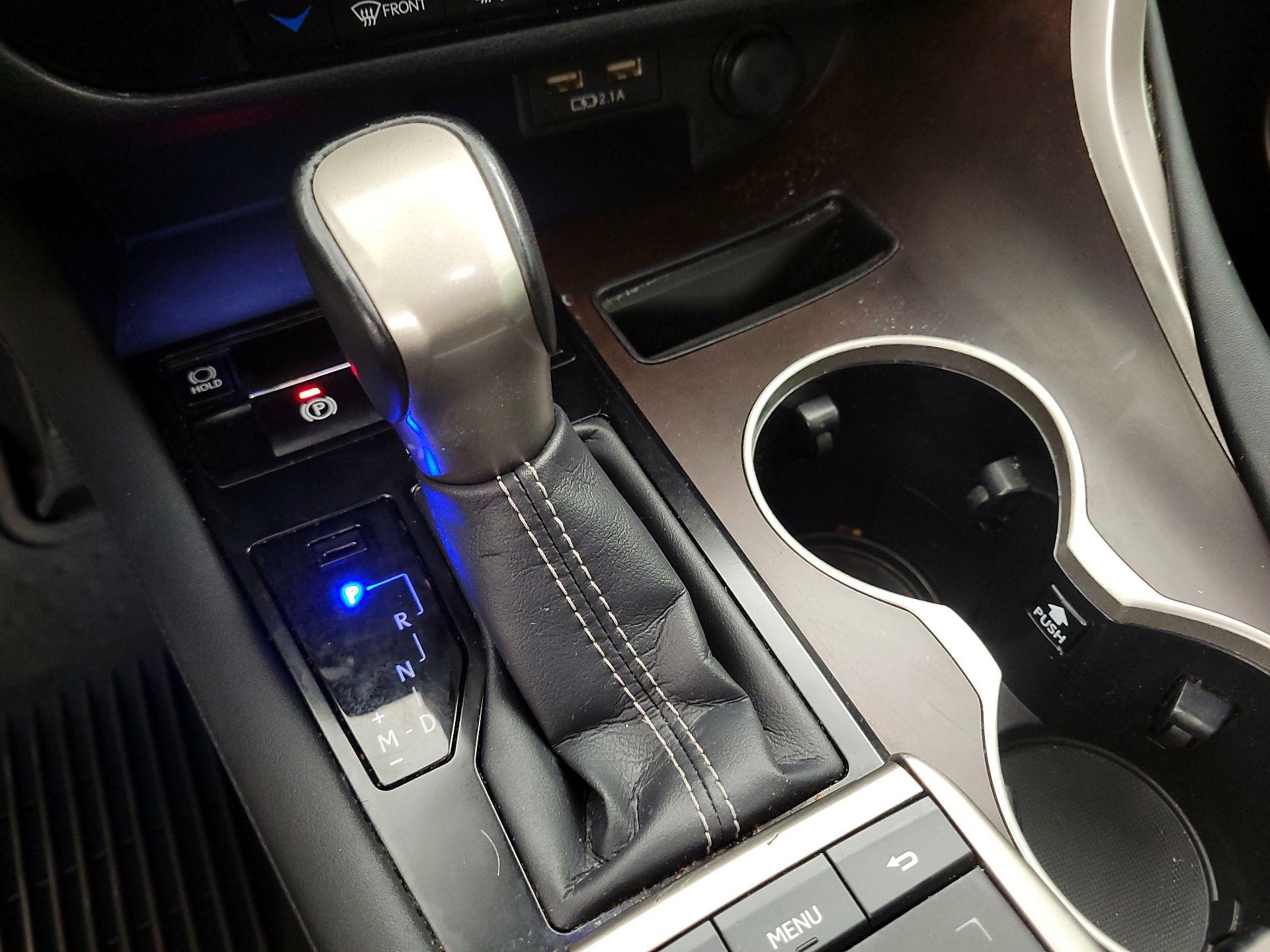 Thumbnail: 2022 Lexus RX - 16