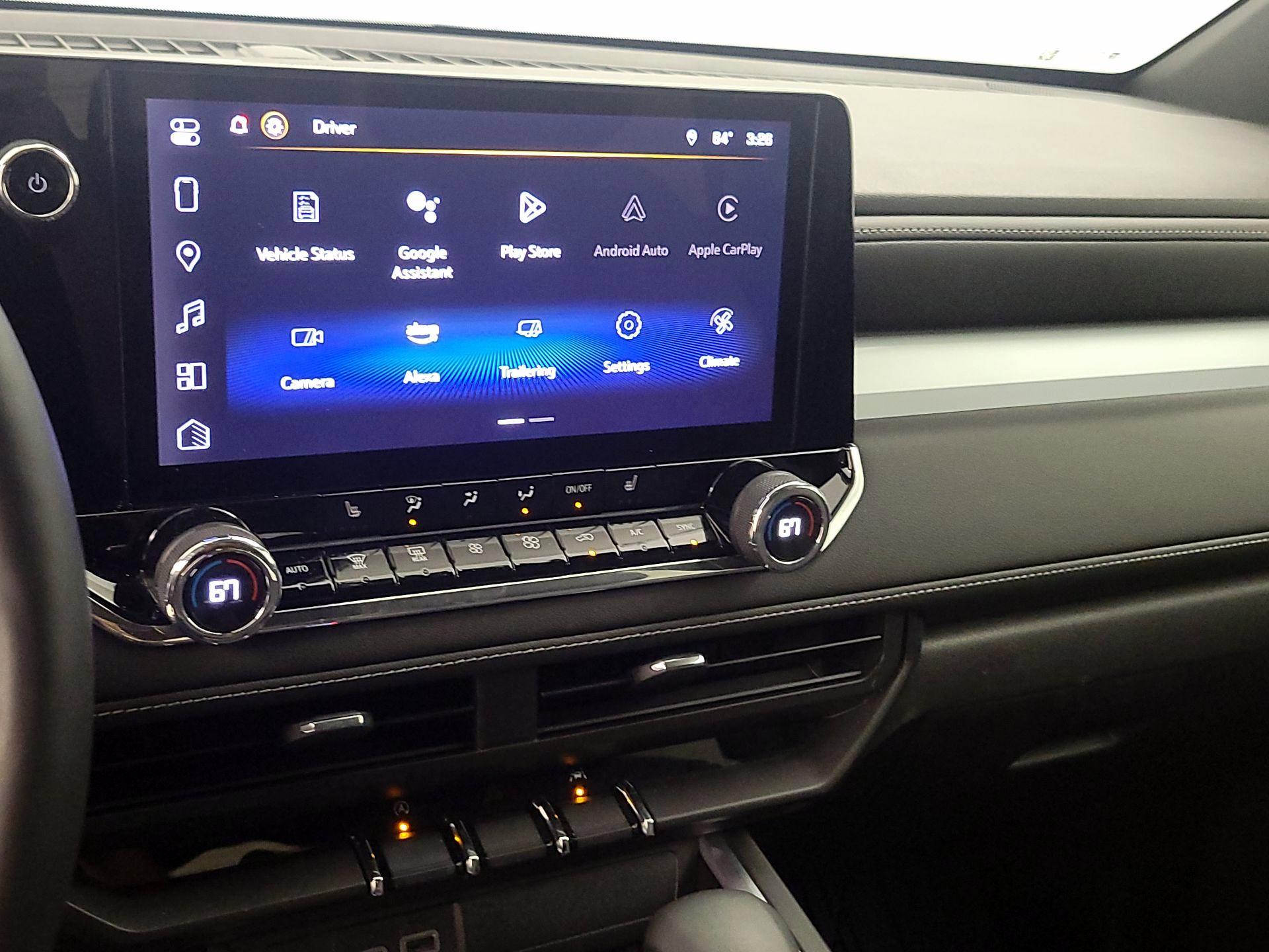 Thumbnail: 2023 Chevrolet Colorado - 16