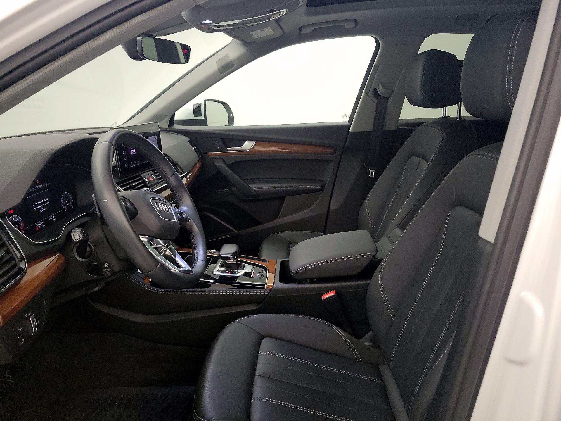 Thumbnail: 2021 Audi Q5 - 11