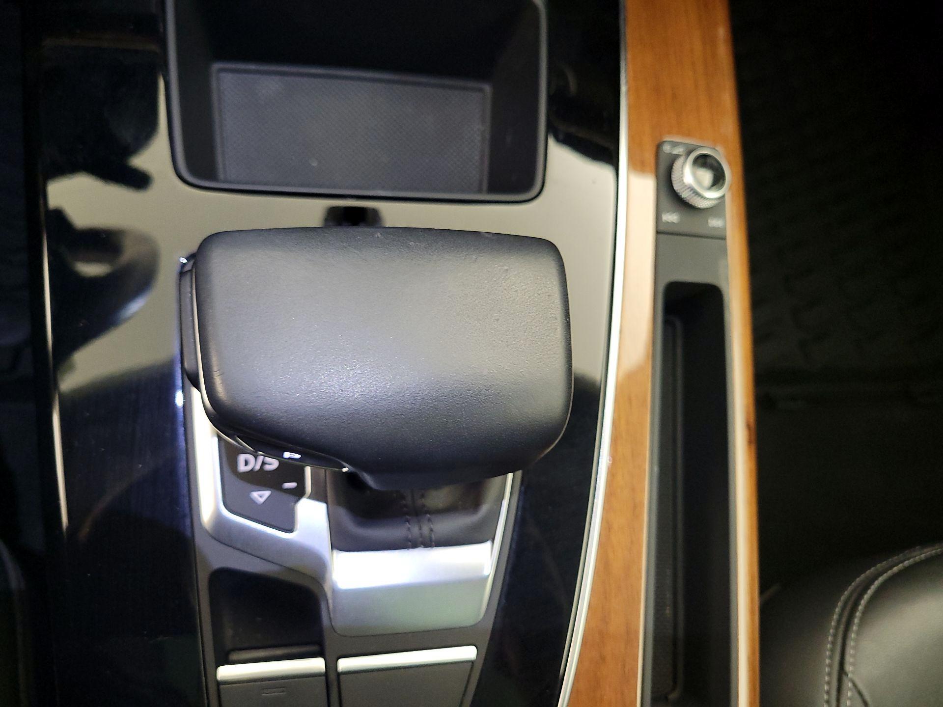 Thumbnail: 2021 Audi Q5 - 17