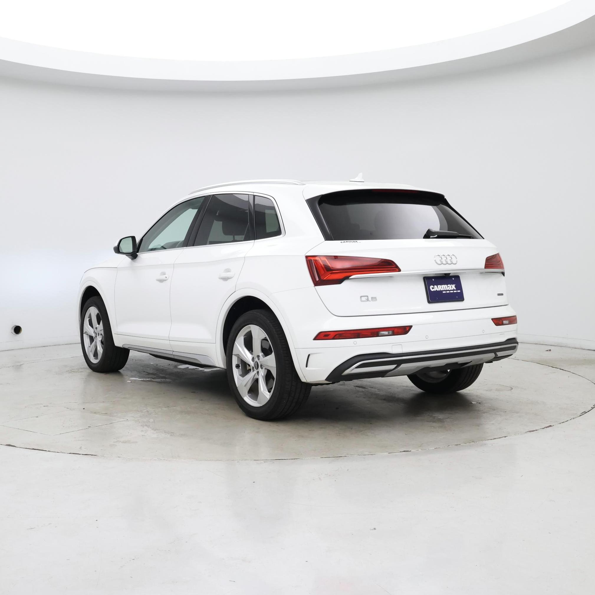 Thumbnail: 2021 Audi Q5 - 2