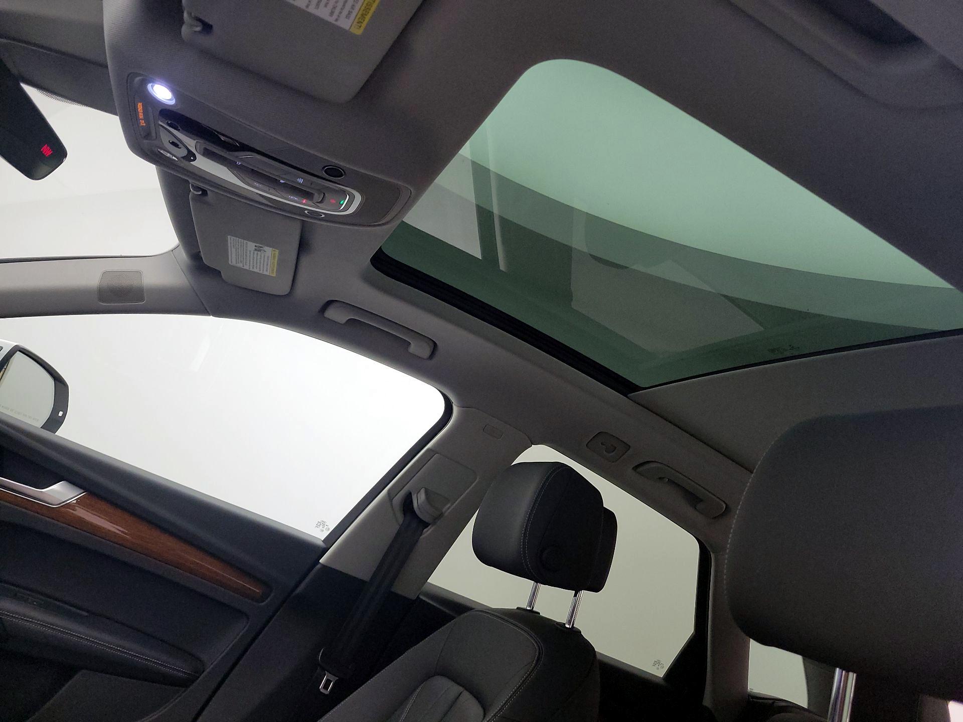 Thumbnail: 2021 Audi Q5 - 19