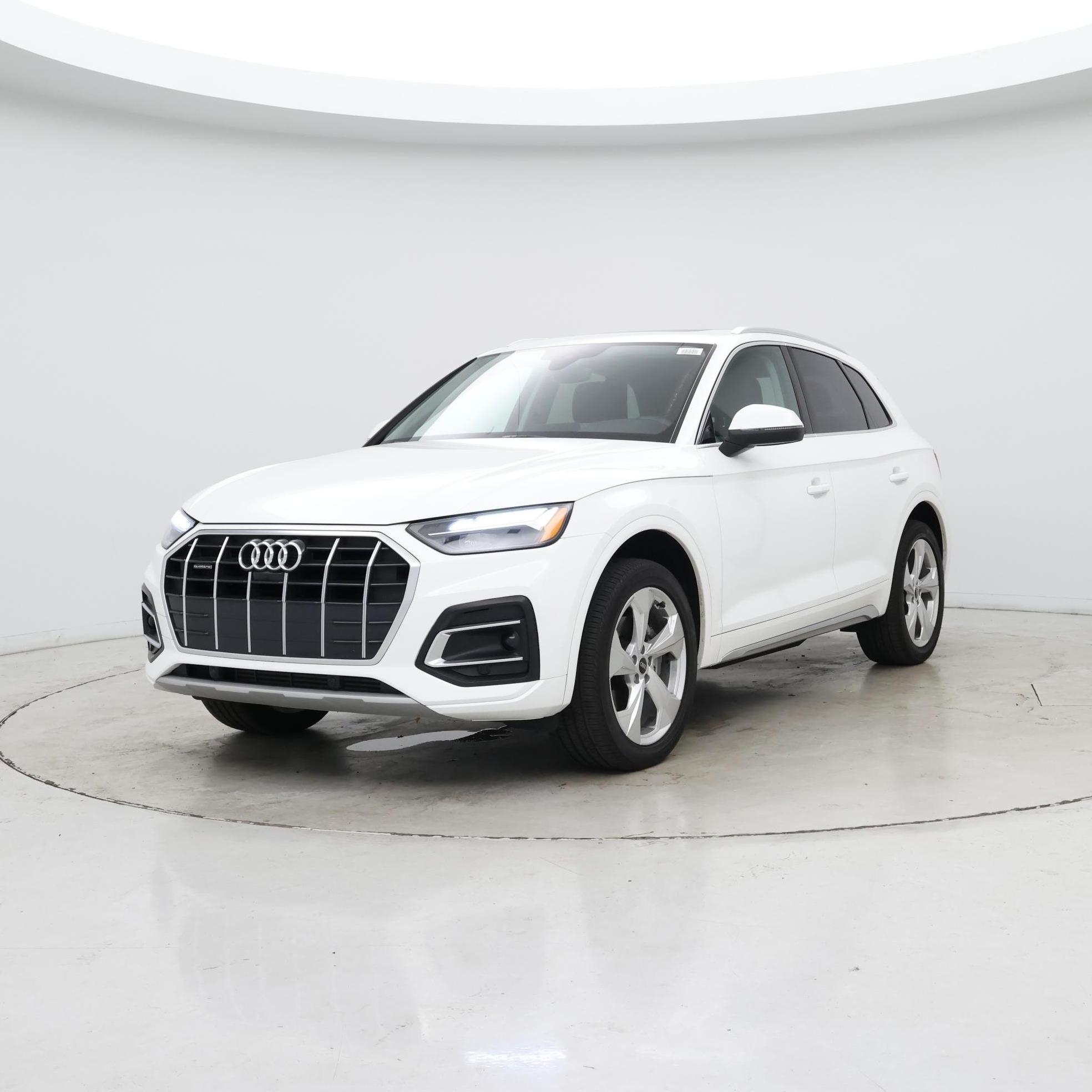 Thumbnail: 2021 Audi Q5 - 4