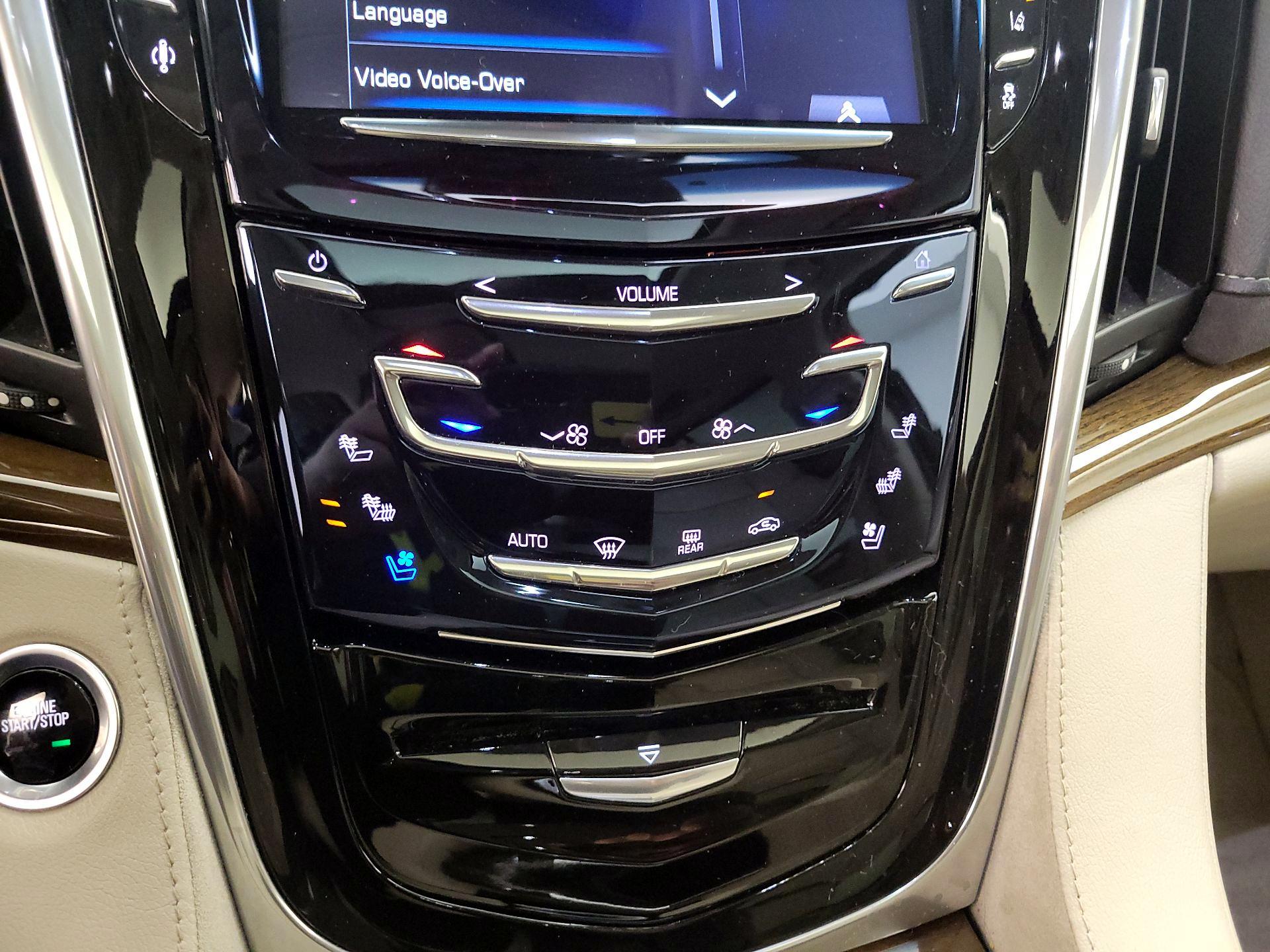 Thumbnail: 2019 Cadillac Escalade - 16