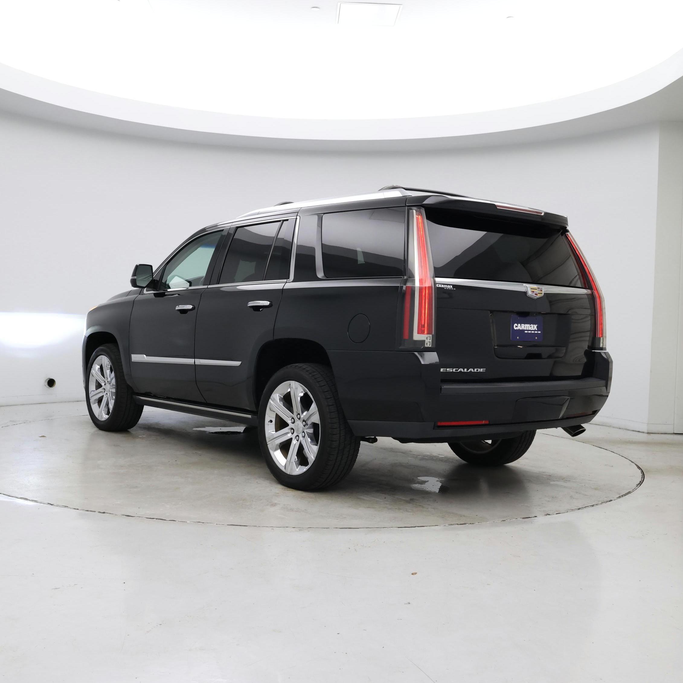 Thumbnail: 2019 Cadillac Escalade - 2