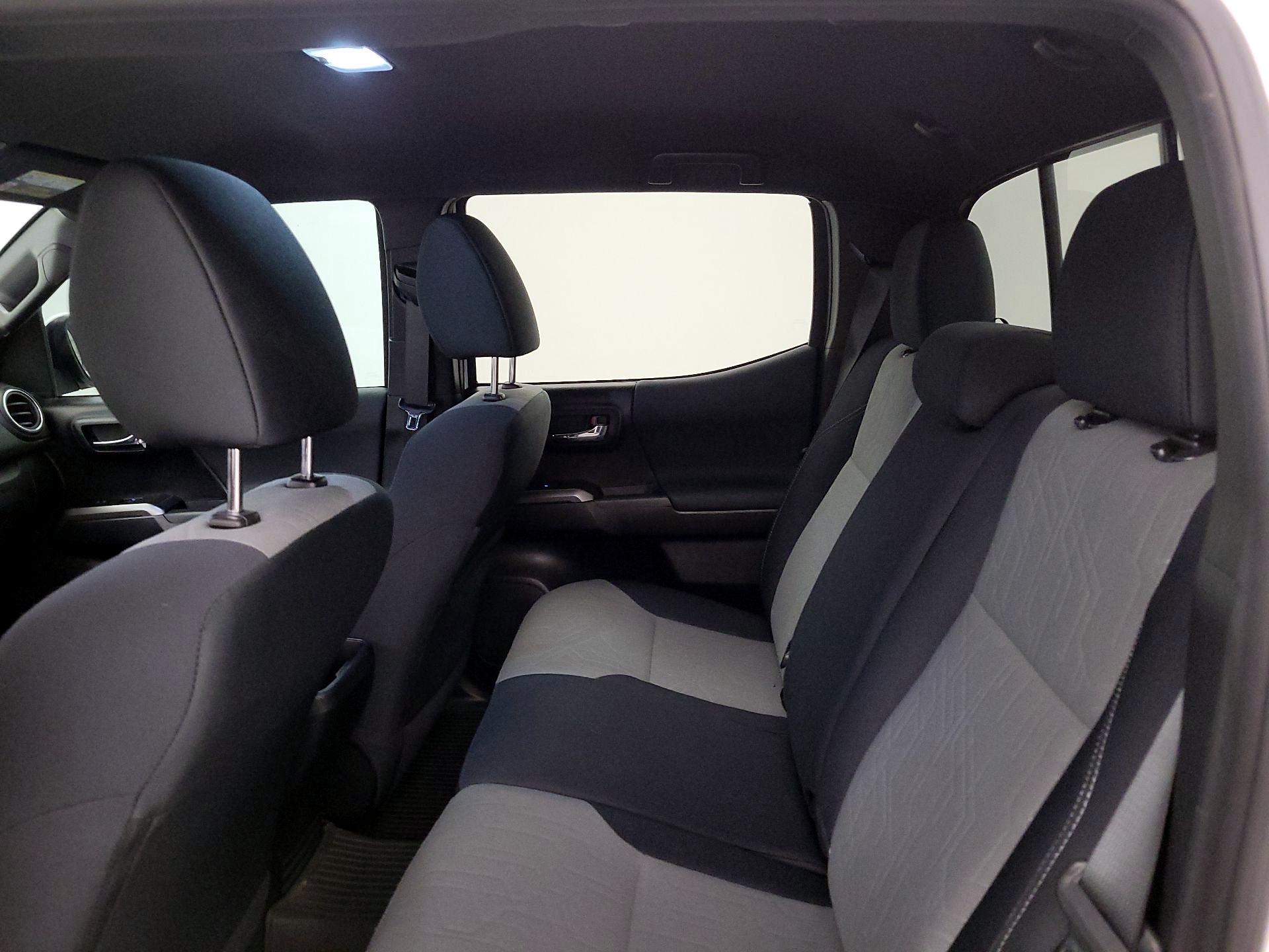 Thumbnail: 2021 Toyota Tacoma - 19