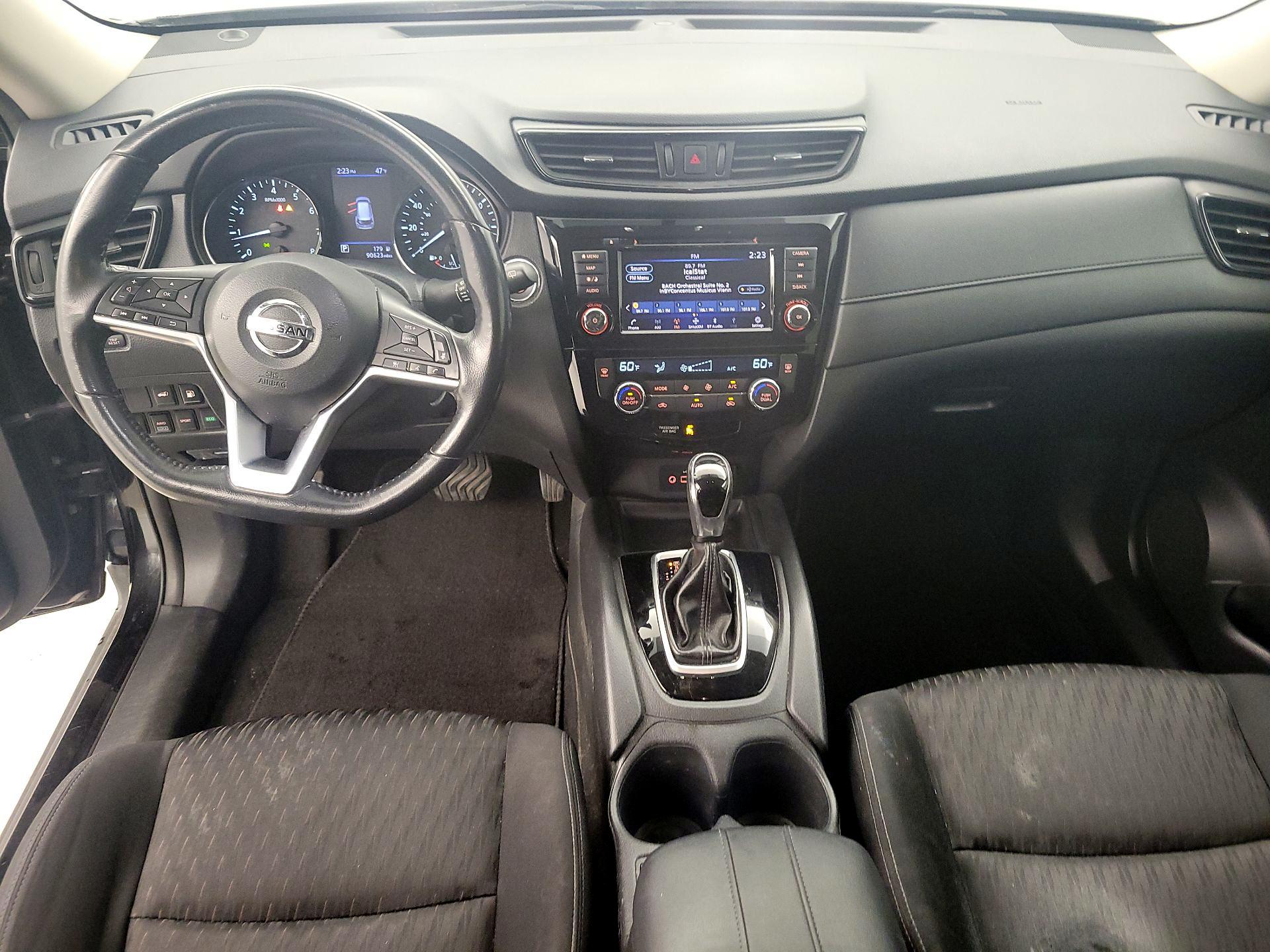 Thumbnail: 2018 Nissan Rogue - 9