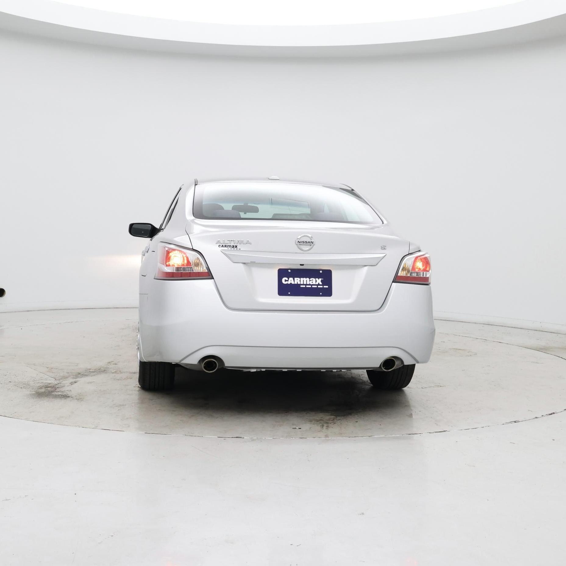 Thumbnail: 2015 Nissan Altima - 6