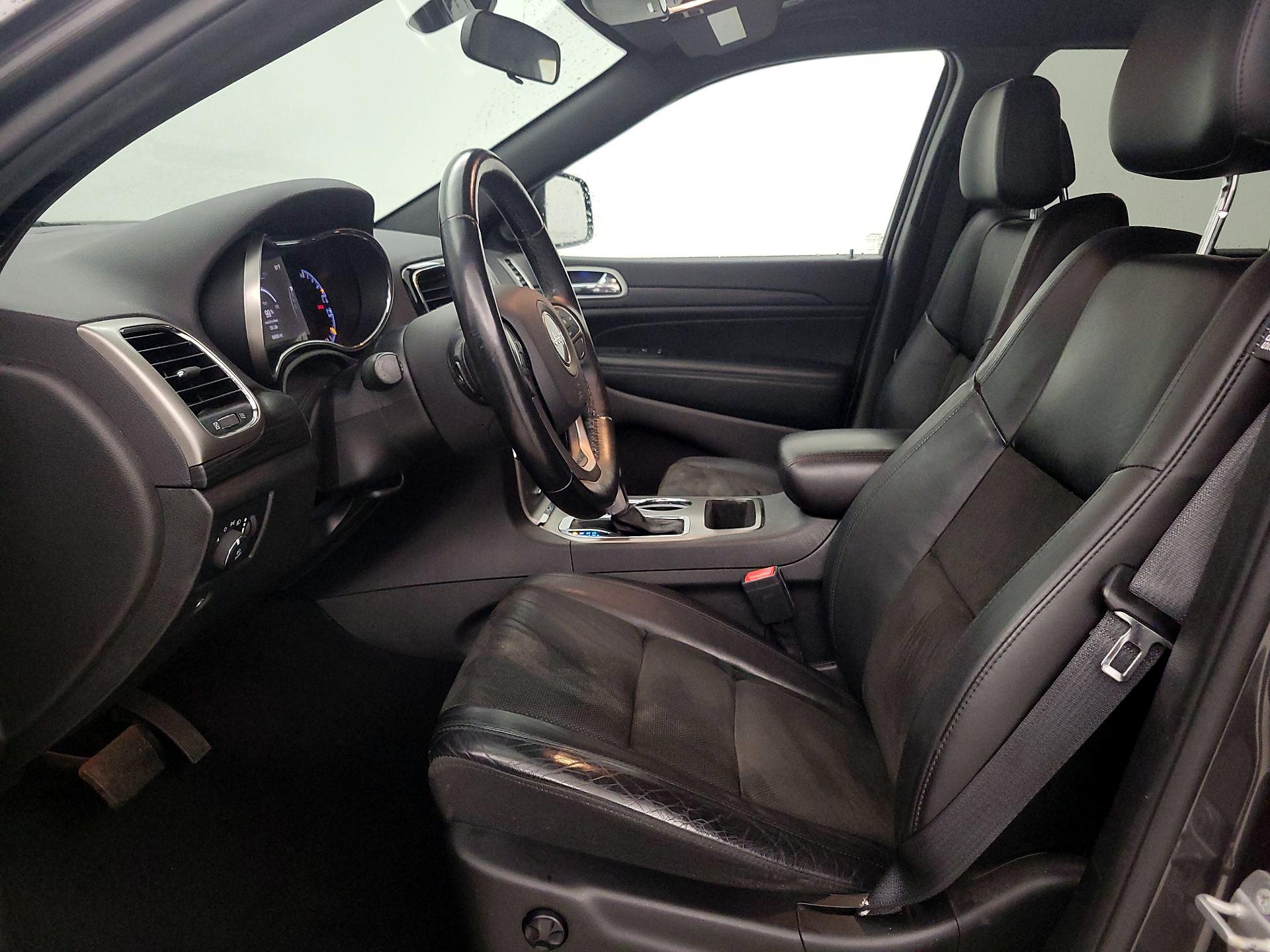 Thumbnail: 2021 Jeep Grand Cherokee - 11