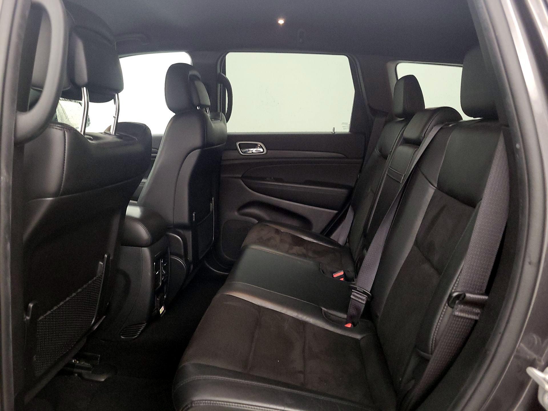 Thumbnail: 2021 Jeep Grand Cherokee - 20