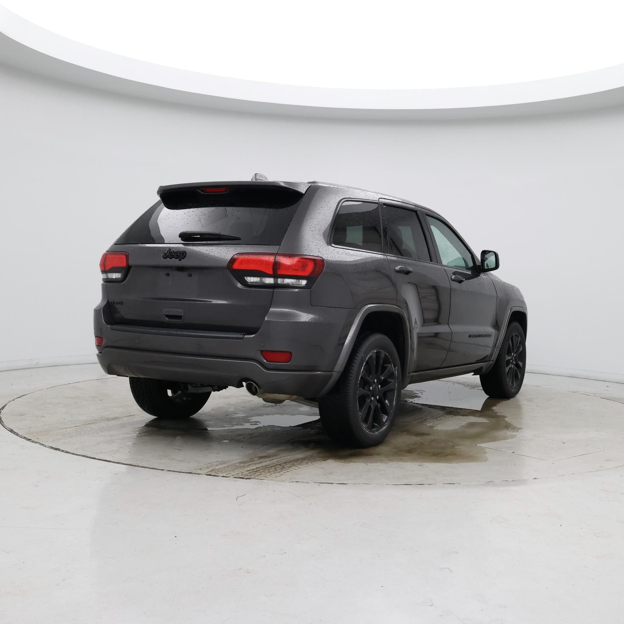 Thumbnail: 2021 Jeep Grand Cherokee - 8
