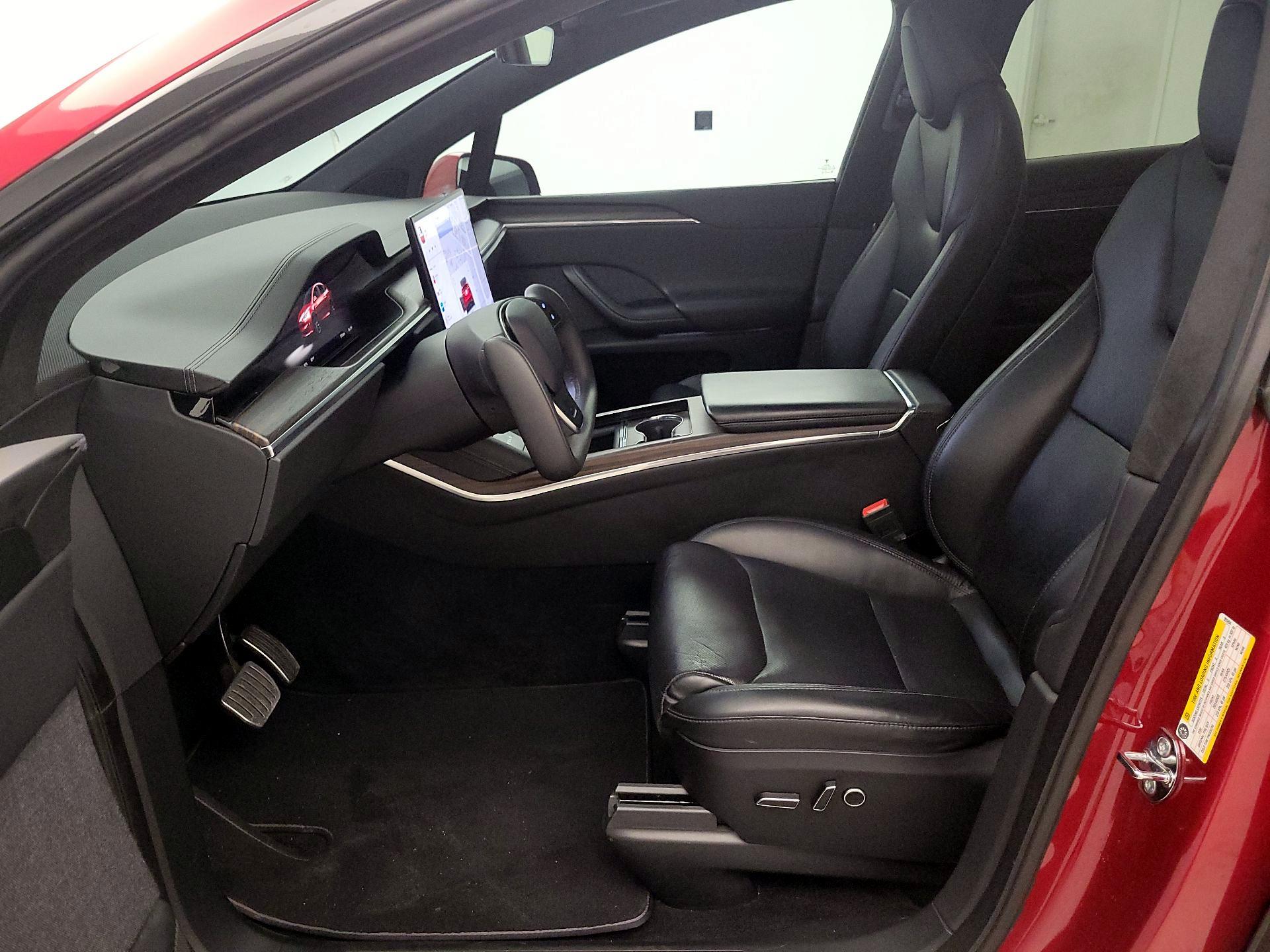 Thumbnail: 2023 Tesla Model X - 11