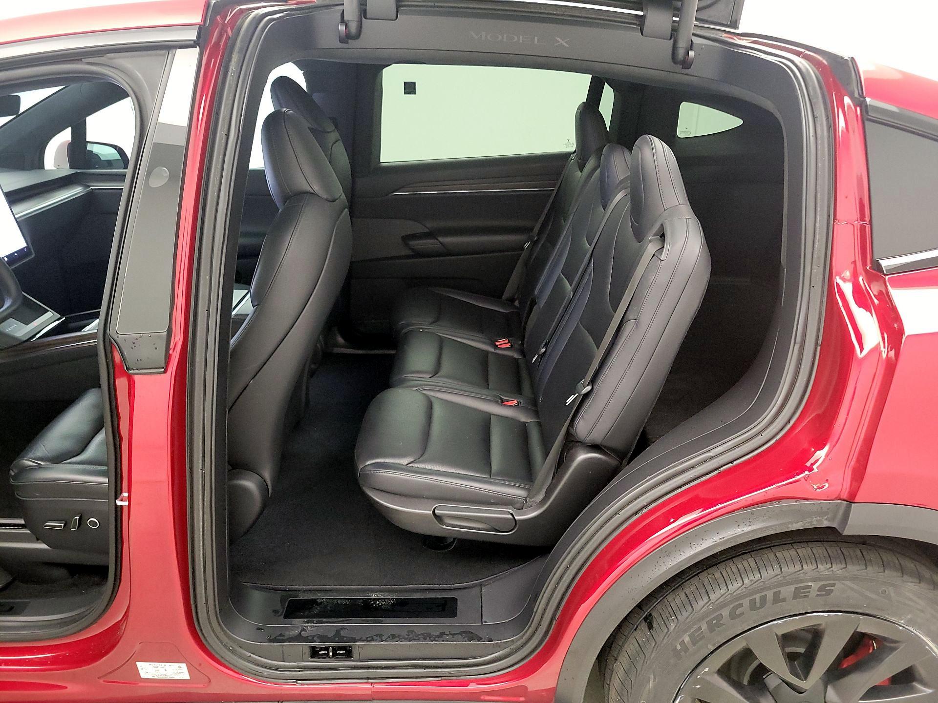 Thumbnail: 2023 Tesla Model X - 18